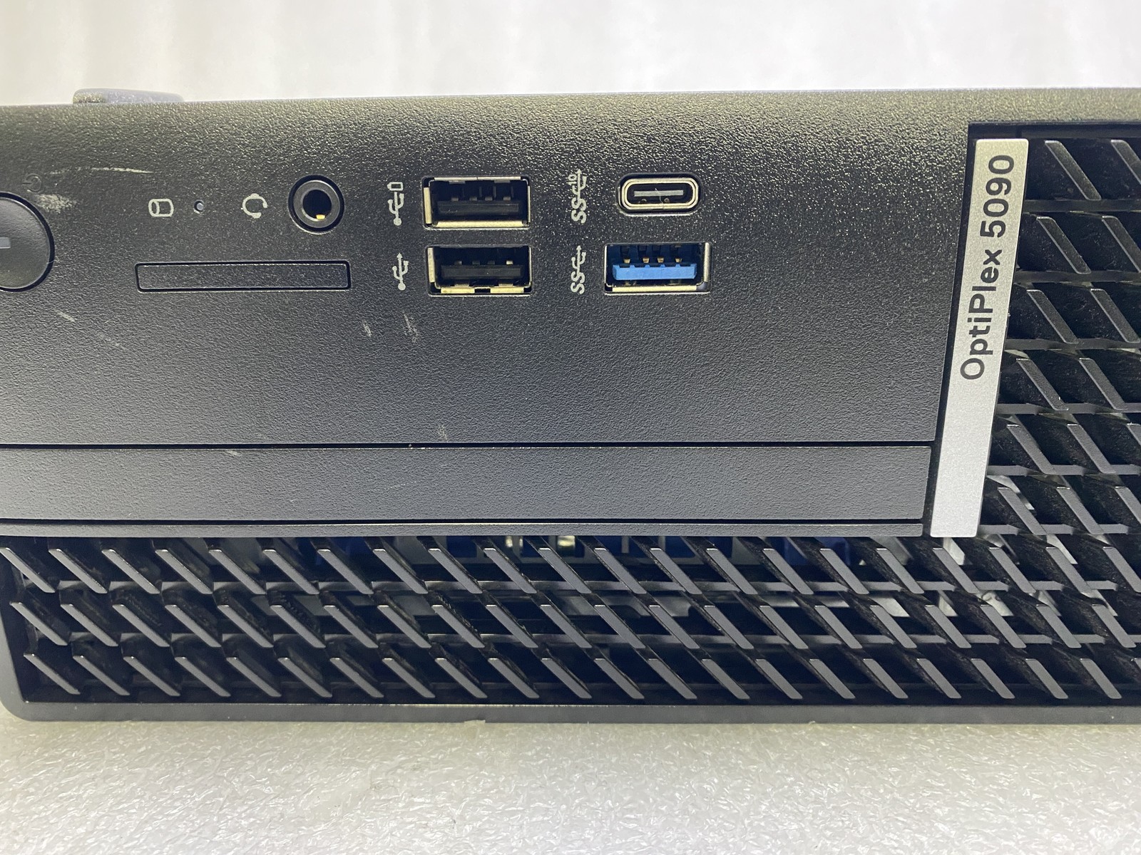 Dell OptiPlex 5090 Intel Core i5-10600 3.3GHz 8GB RAM NO HDD AMD NO OS Good