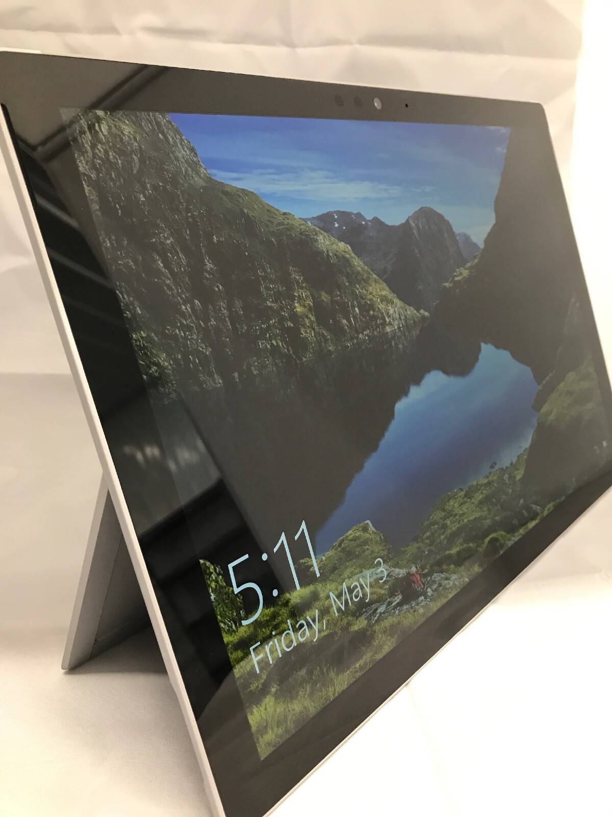 Microsoft Surface Pro 5 Model 1796 12.3 Intel 4GB/8GB/16gb 128-256-512GB-1TB