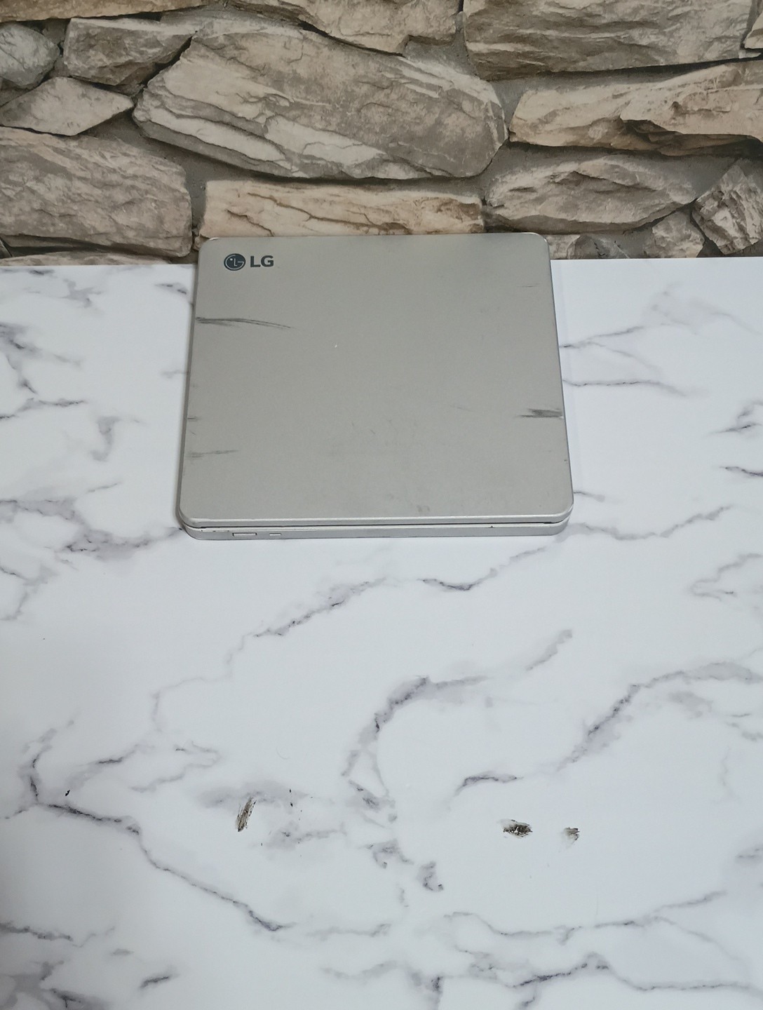 LG SuperMulti Blade Ultra Slim Portable DVD Writer ~ AP70NS50 ~ 2.0 ~ Works
