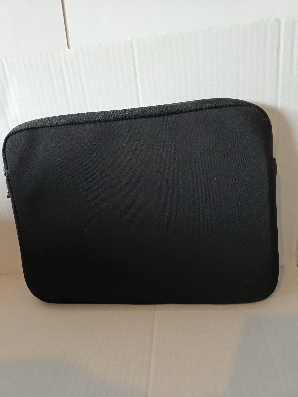 Wenger Legacy Black Padded Polyester Laptop Sleeve Case for 14″ Universal