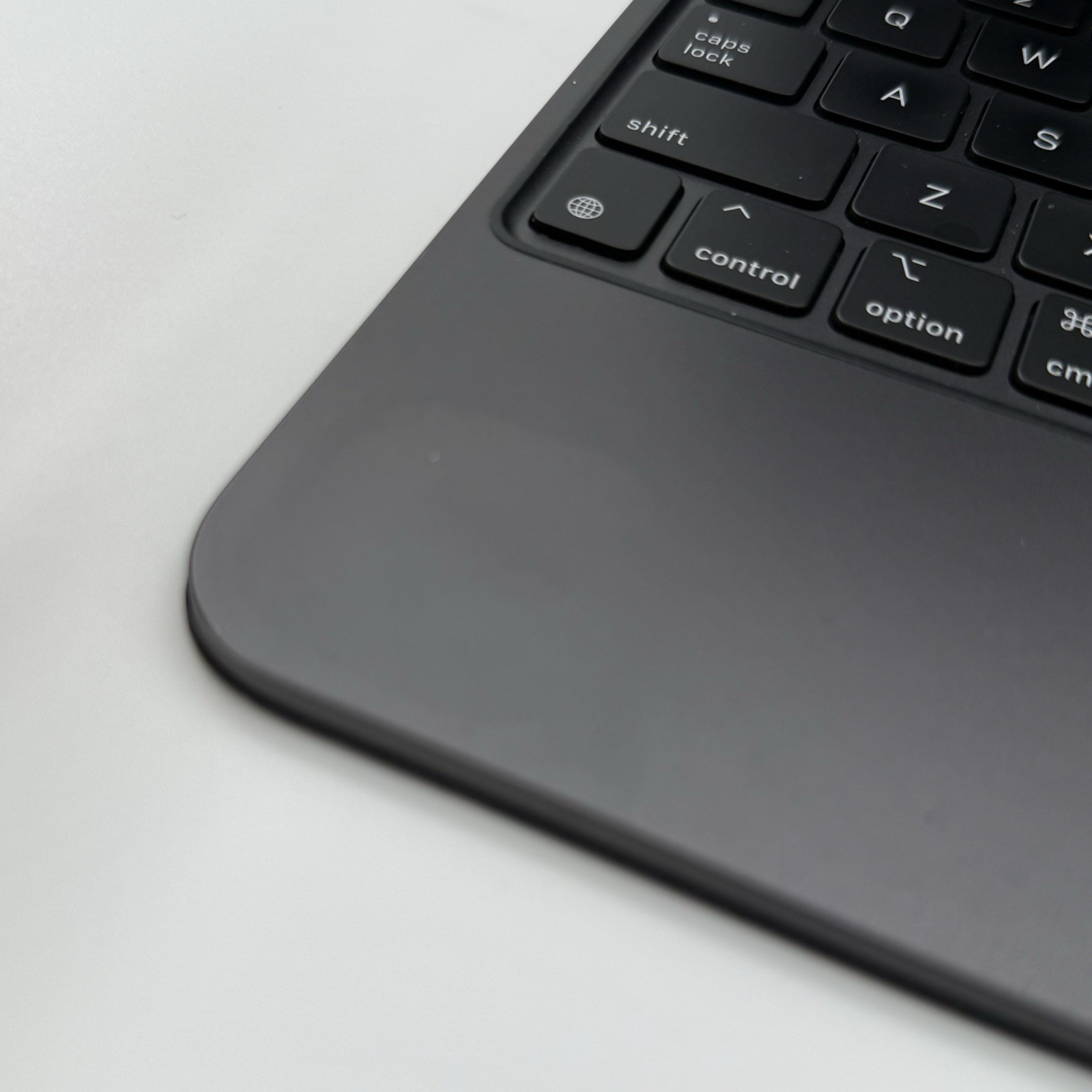 Apple Magic Keyboard for iPad Pro 11-inch M4 Black A2975 Fair Condition
