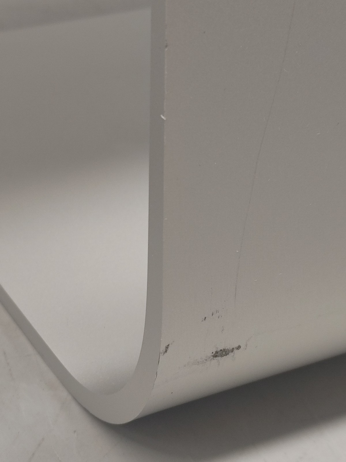2019 iMac 21.5 IN A2116 MRT32LL/A i3-8100 3.6Ghz 16GB RAM 32GB SSD 1TB HDD