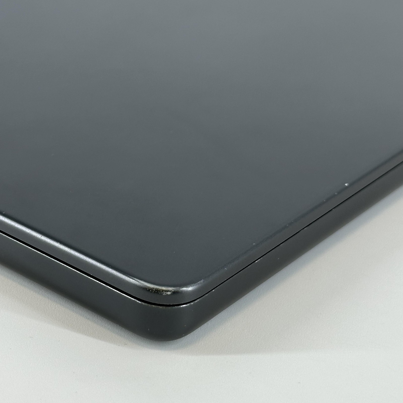 MacBook Pro 14 Space Black 2024 M4 Pro 14-Core CPU 20-Core GPU 24GB 1TB Pink Hue