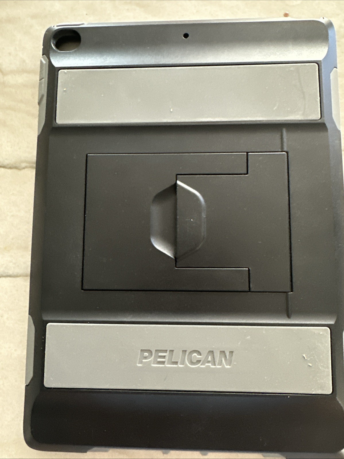 Pelican Black Voyager Case with kickstand iPad Pro 11.5in 1st Gen.