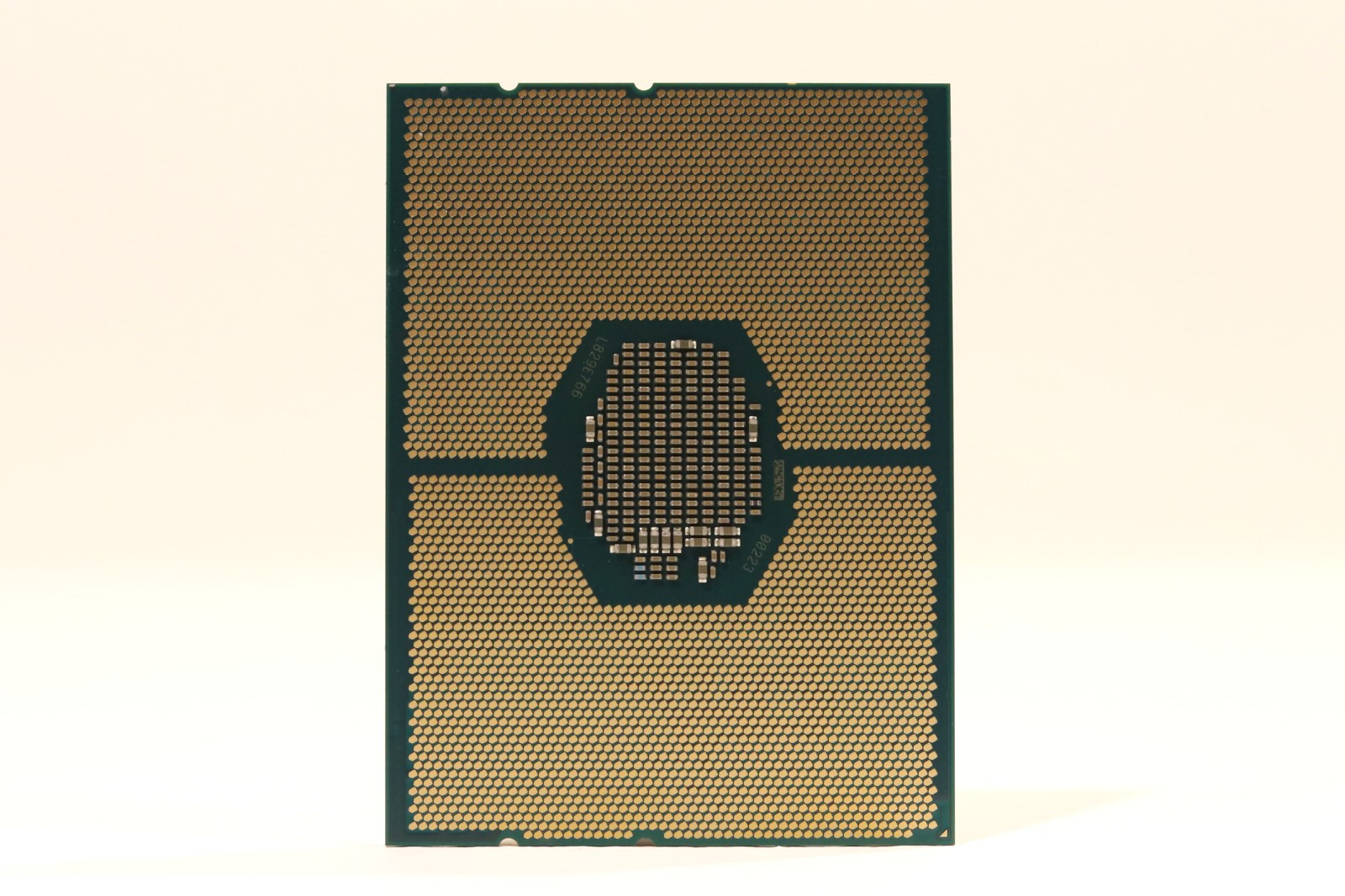 Intel Xeon Platinum 8164 2.0GHz 26-Core 35.75MB LGA 3647 CPU P/N: SR3BB Tested