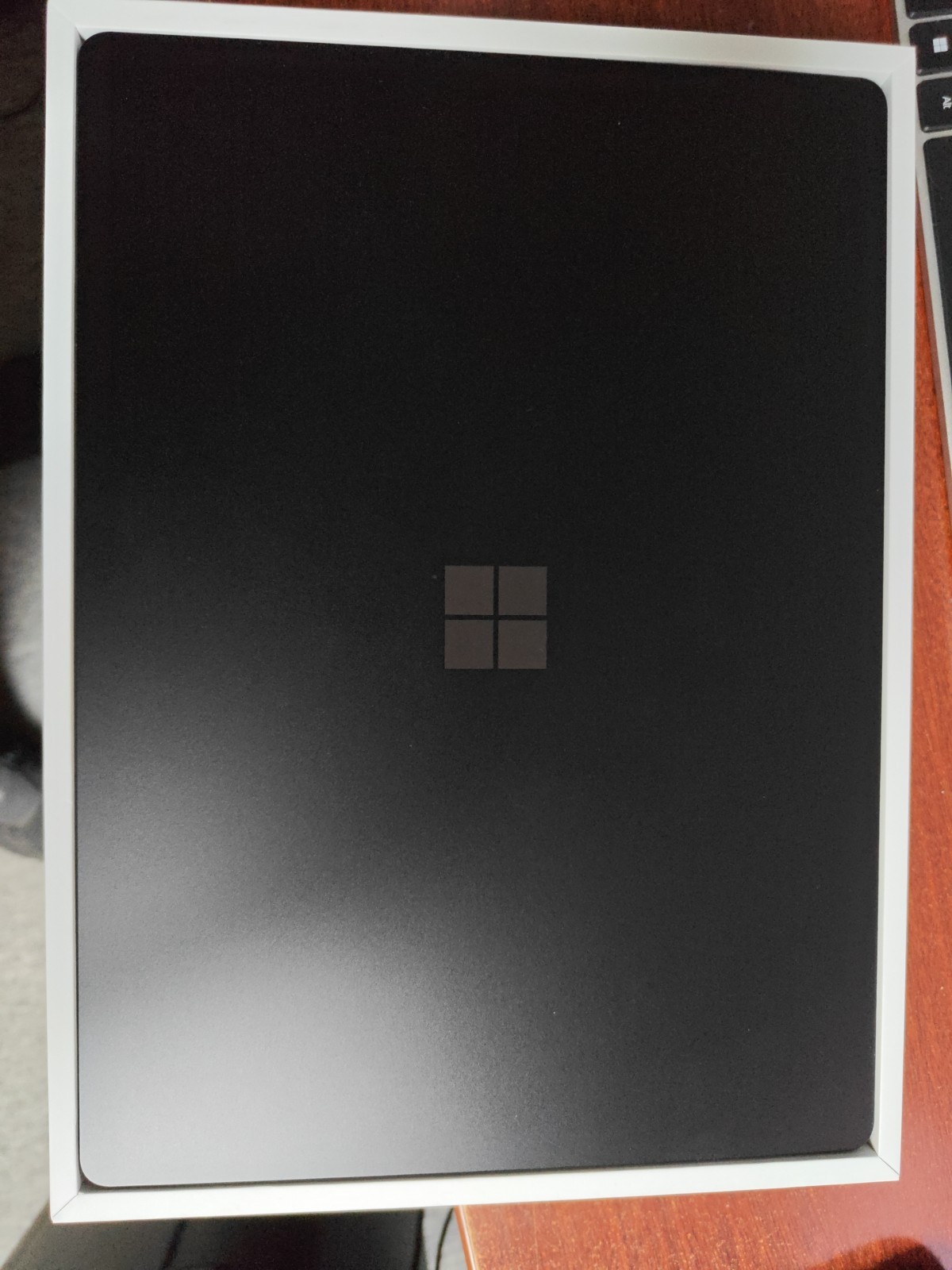 Microsoft Surface Laptop 5 13.5″ 512GB SSD Intel Core i5 NEW OPEN BOX
