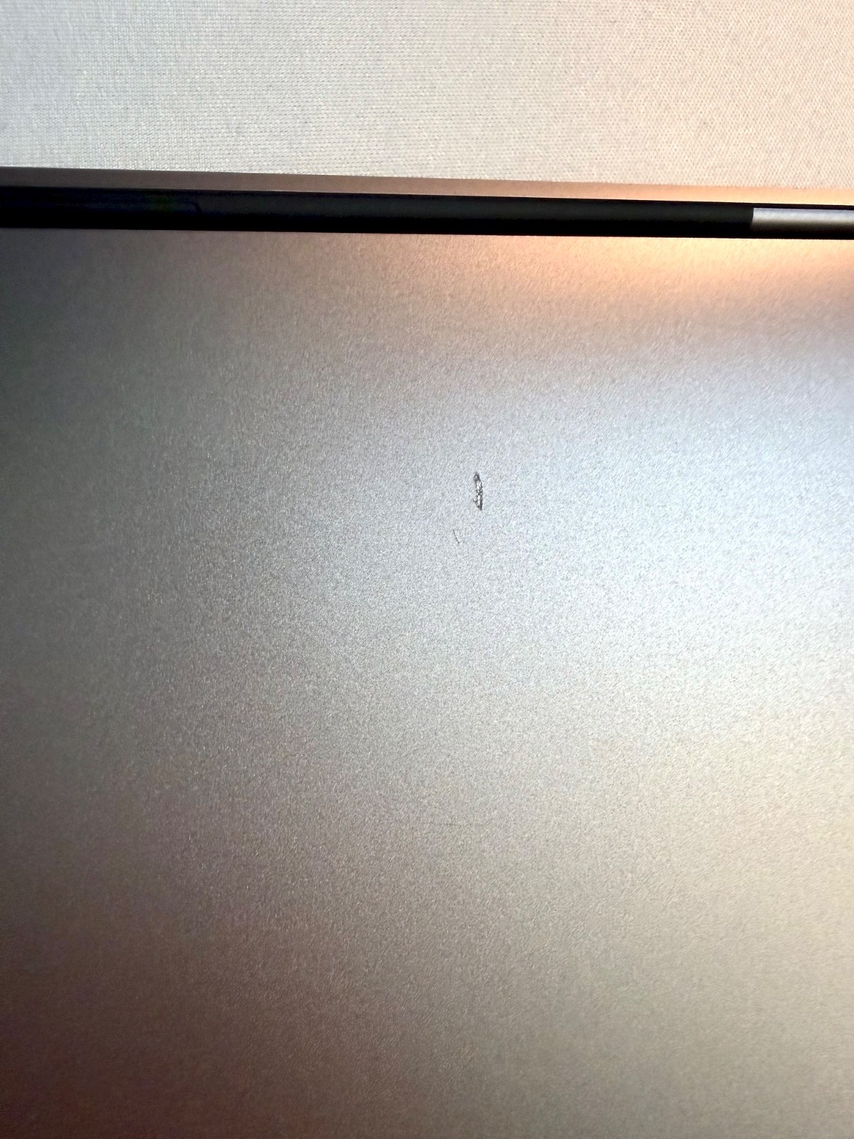 MacBook Pro 16 Touch Bar Space Gray 2019 i7 32GB RAM 1TB SSD macOS Tahoe