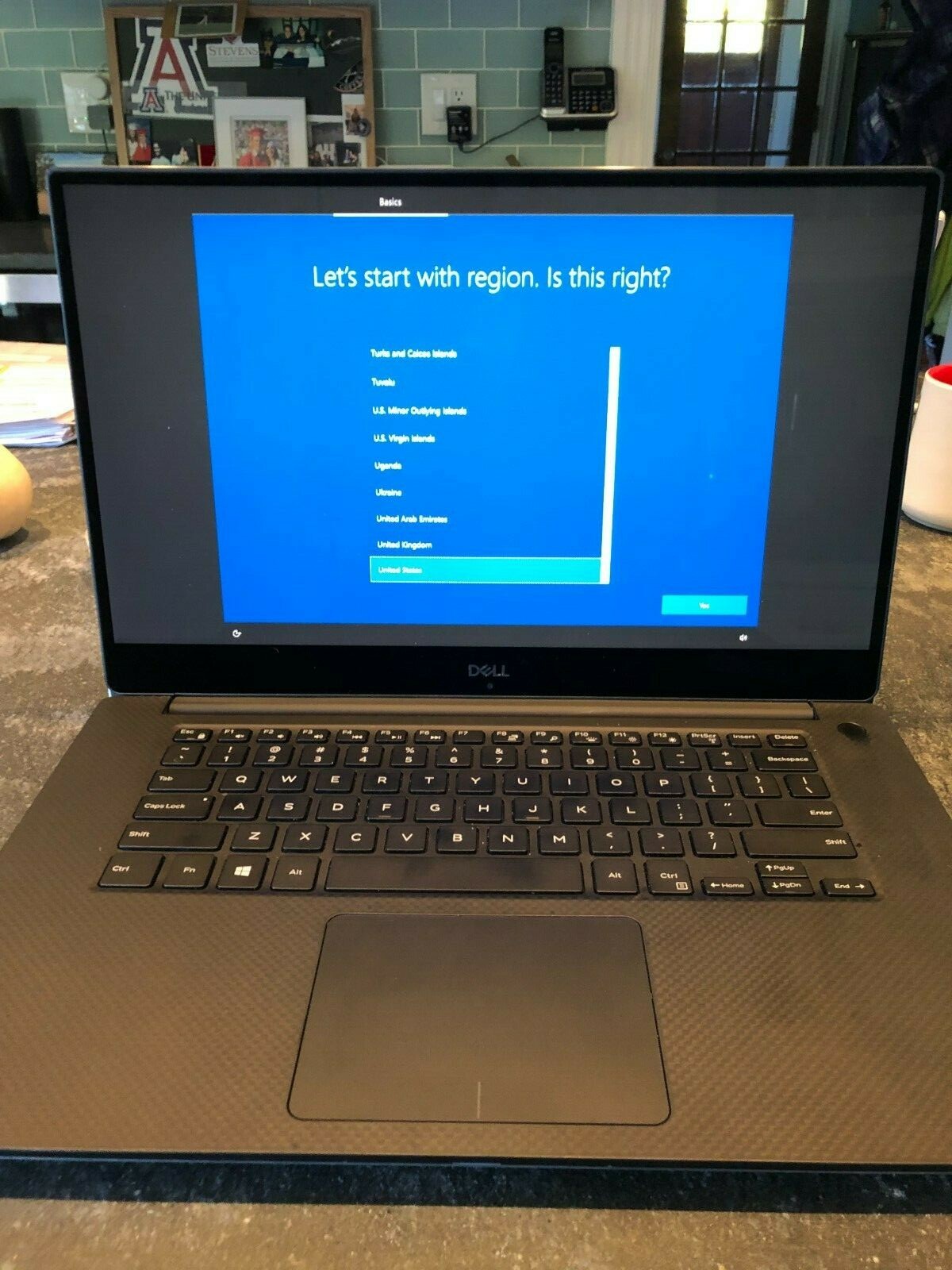 Dell XPS 15 9570 Intel(R) Core (TM)i7-8750H CPU@2.20GHz 2.21GHz (Excellent Cond)