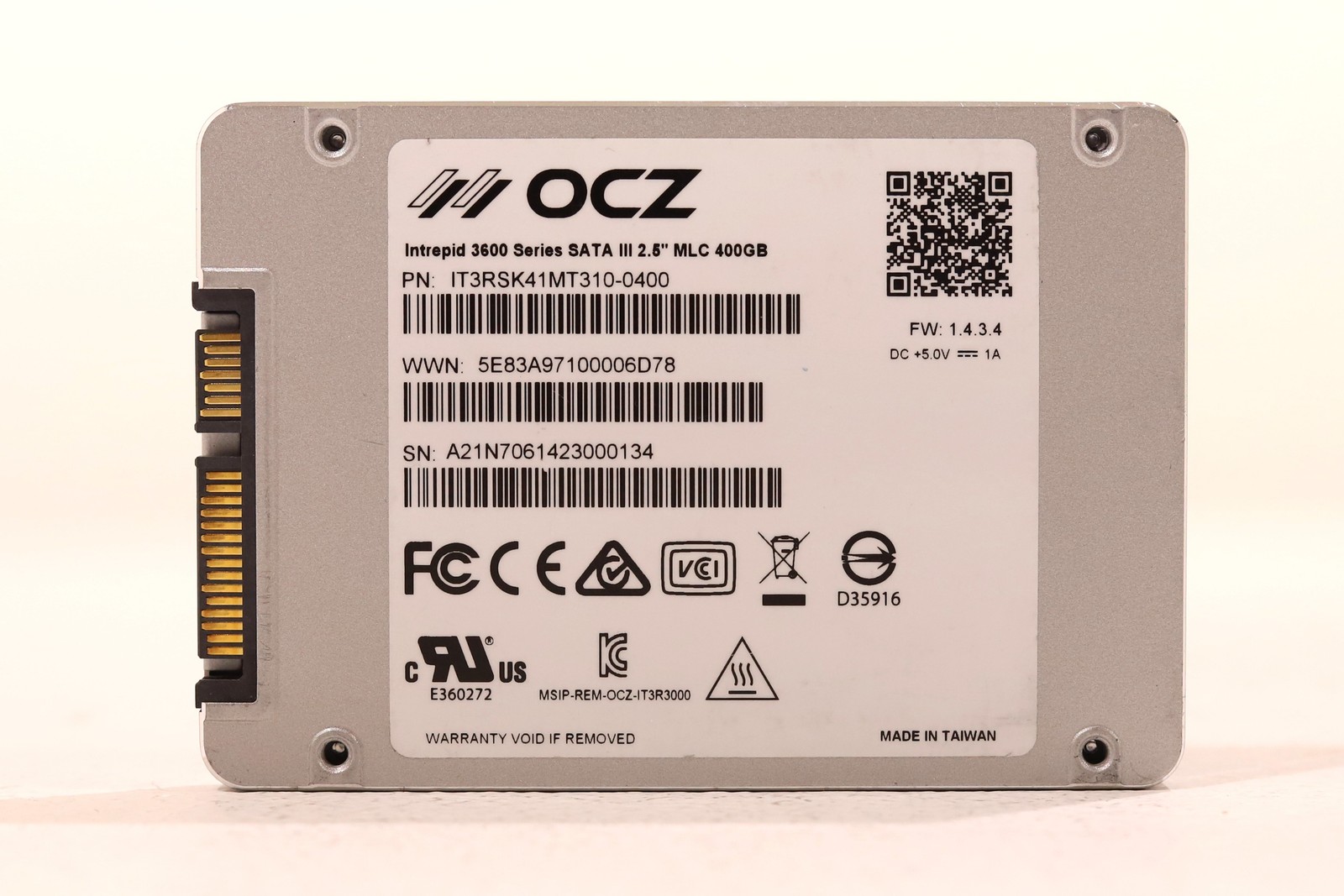 OCZ Interpid 3600 Series 2.5″ 400GB 6Gb/s MLC SATA SSD P/N: IT3RSK41MT310-0400