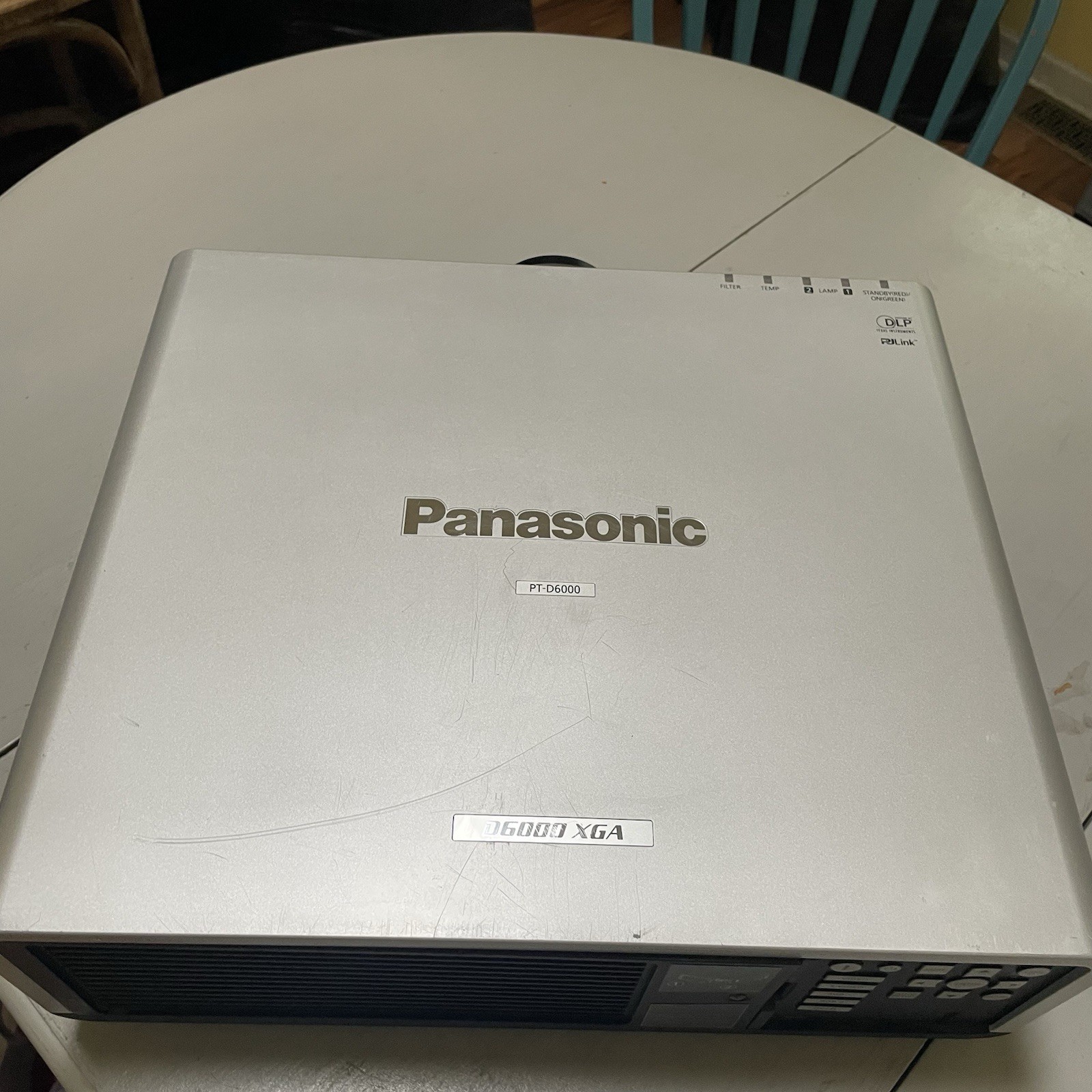 Panasonic PT-D6000 PT-D6000ULS 6500 Lumen Projector w/ET-DLE350 Lens 5966 Hours