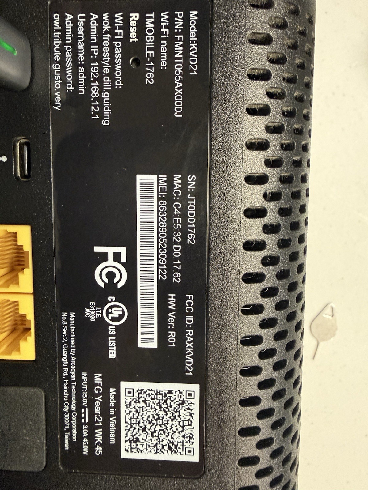 T-Mobile ARC KVD21 5G Home Internet Wi-Fi Gateway Used Tested Good 1762