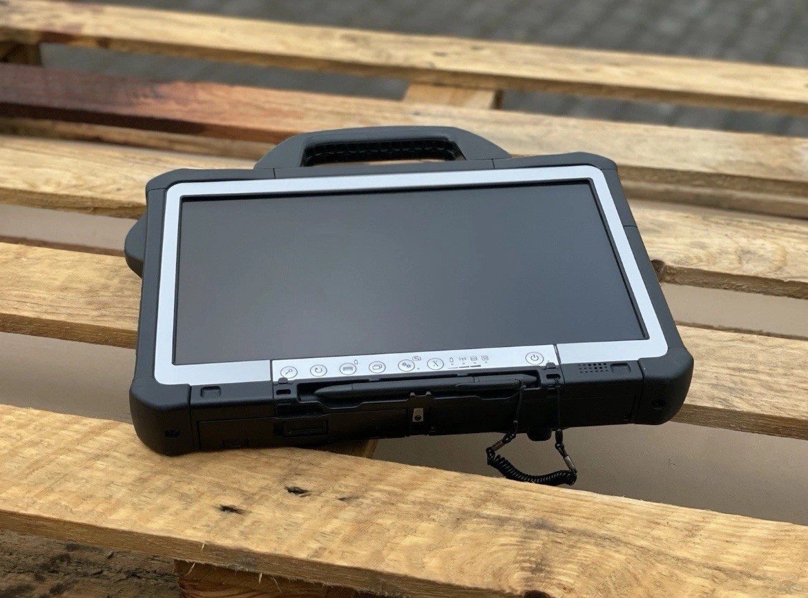Panasonic CF-D1 MK3,Touch,i5-6300U,2.4GHz,16GB,512GB,100 Hours,DEMO