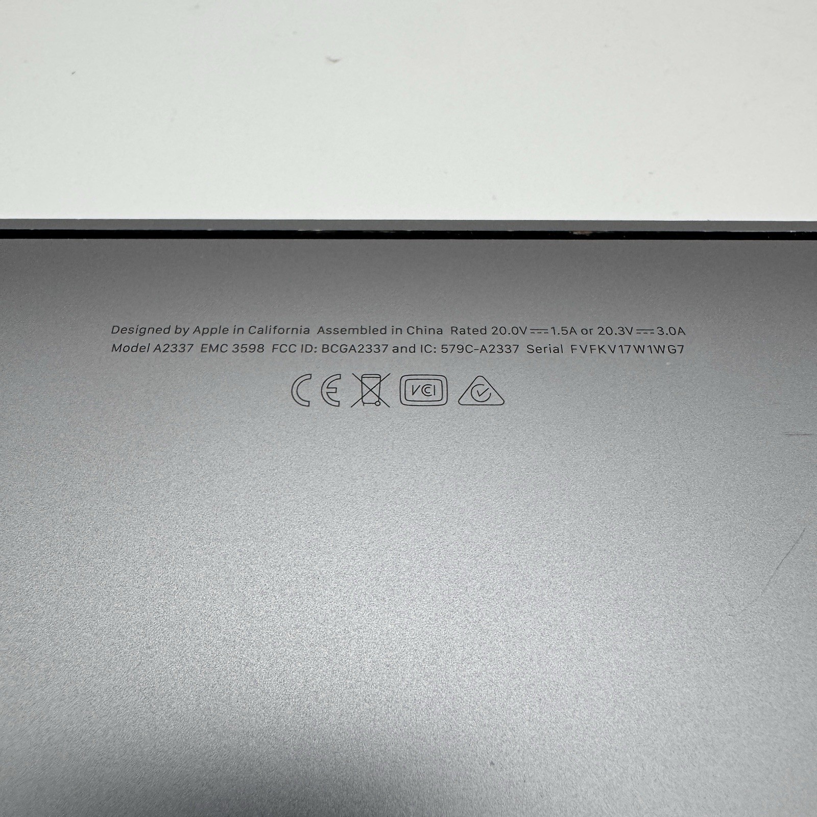 Apple MacBook Air M1 2020 13″ (A2337) | M1 8-Core 3.20GHz | 8GB RAM | 512GB SSD