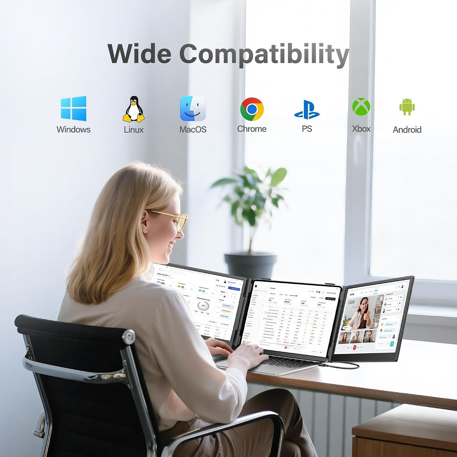 Triple Screen Display for Enhanced Productivity