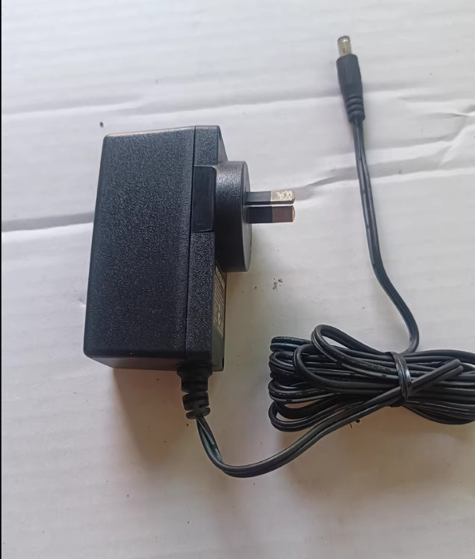 NETGEAR P/N:332-10238-01 5.5*2.1mm 12.0V 2.5A Power Supply Adapter Charger