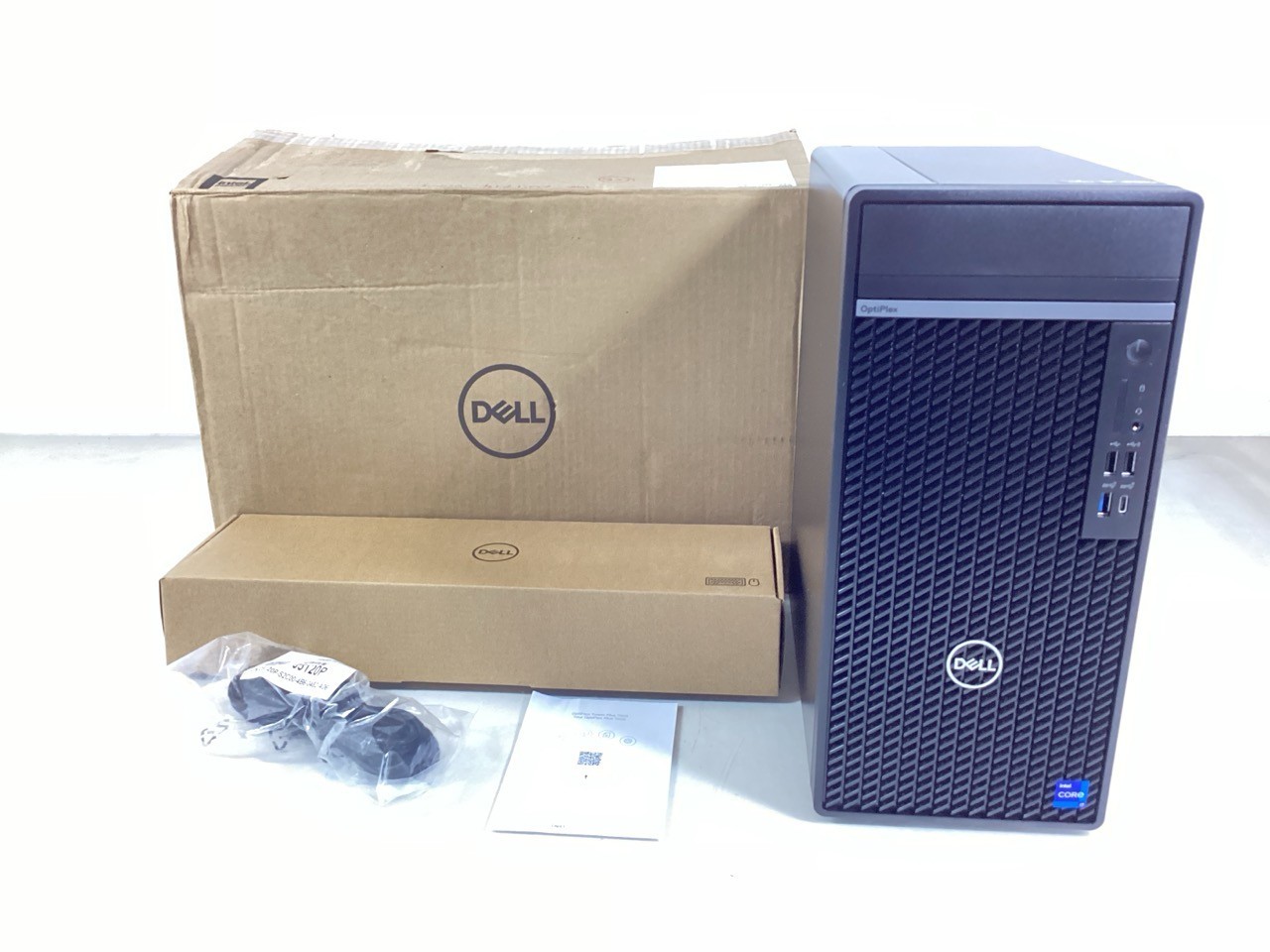 Dell OptiPlex 7020 Plus MLK – MT – i7-14700 32GB 512GB SSD W11P – (21GNM)