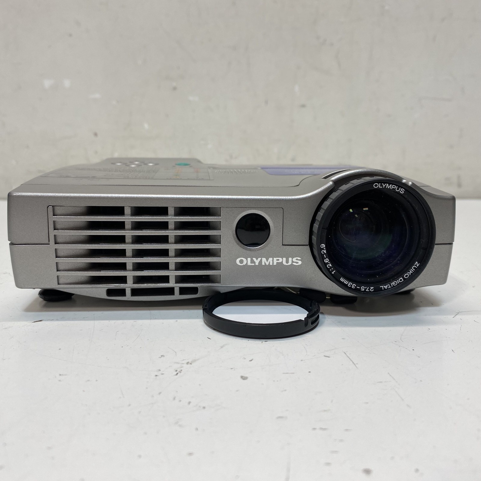 Olympus VP-1 Data Projector DLP XGA 1000 Lumens Ultraportable Case Manual