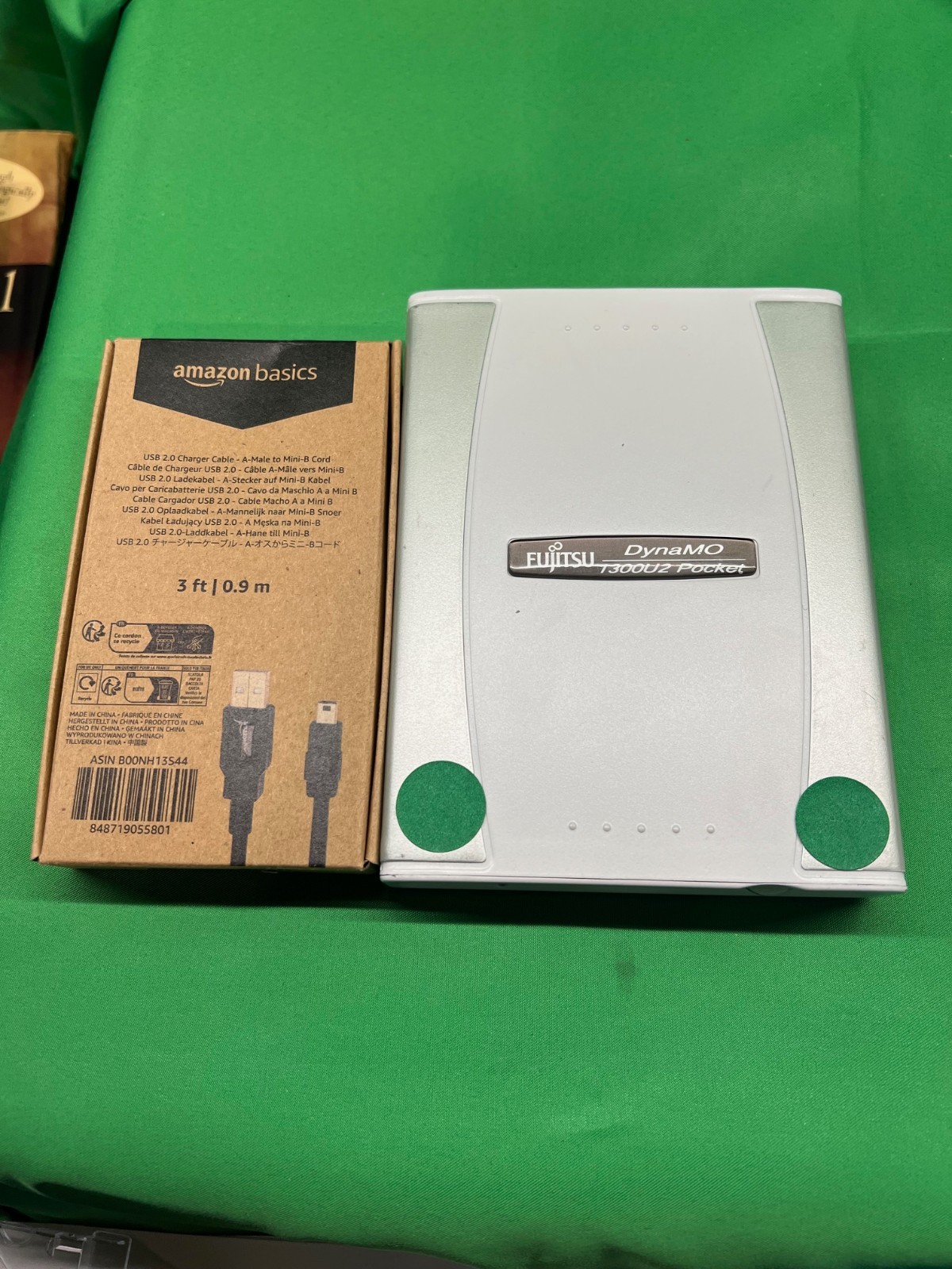 Fujitsu DynaMO 1300U2 Pocket DMO13PT2S External MO Drive 1.3GB