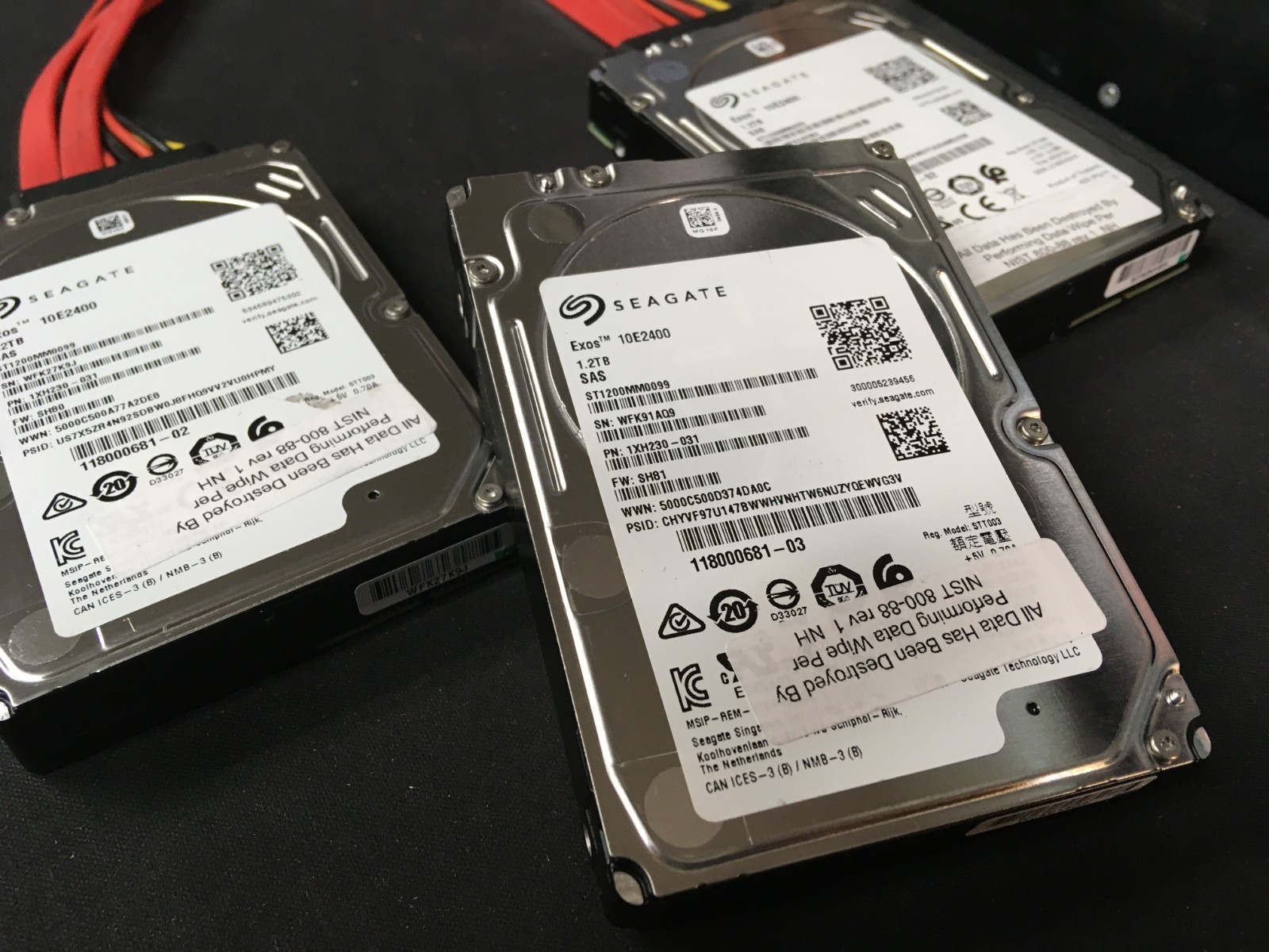 *LOT OF 11* SEAGATE EMC 1.2TB 10K 12Gb/s 2.5″ SAS STSBSNI3CLAR1200 *520 FORMAT*