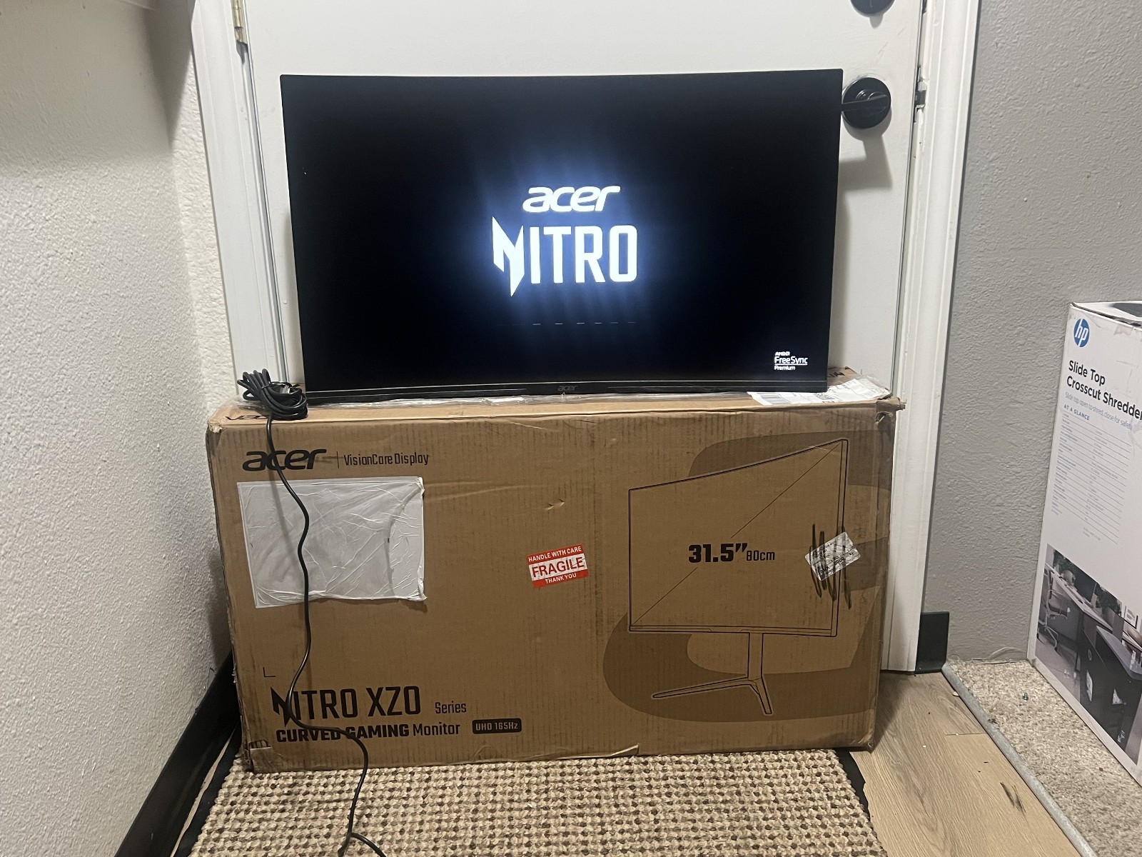Acer Nitro 31.5” LED Curved UHD 165Hz 0.5ms FreeSync Monitor (Display Port, HDMI