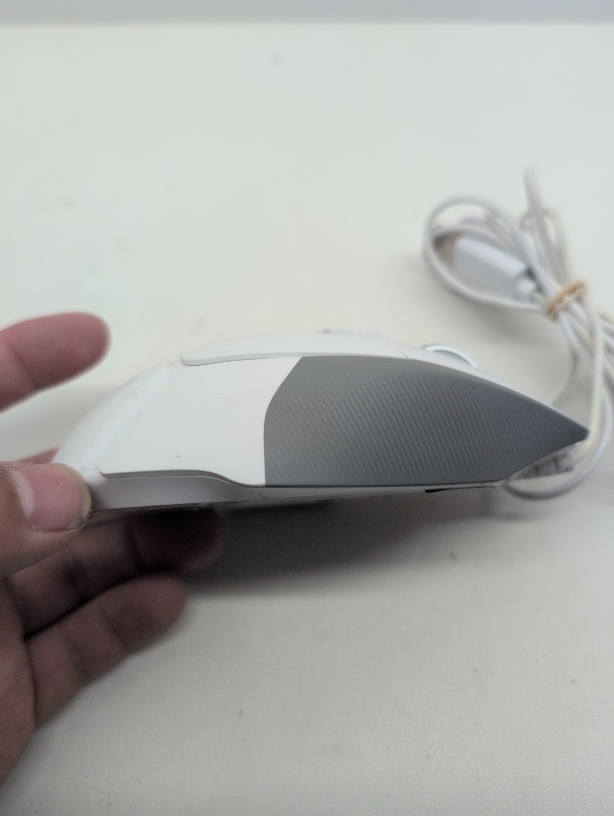 Logitech G502 X Wired Mouse LIGHTFORCE hybrid optical-mechanical HERO 25K- White