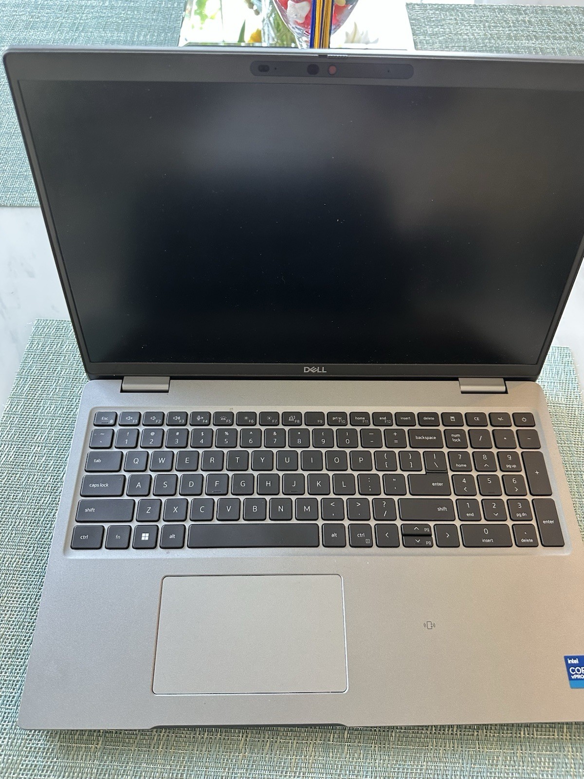 Dell Latitude touchscreen 5520 15.6″ (512GB SSD, i7-1185G7, 3.00 GHz, 16GB)…