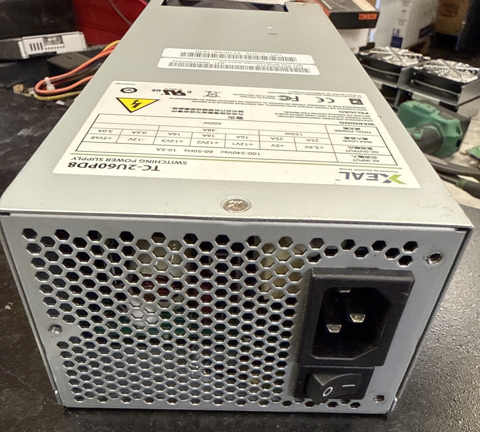 XEAL TC-2U60PD8 600W 20+4Pin 80Plus 2U Server Switching Power Supply