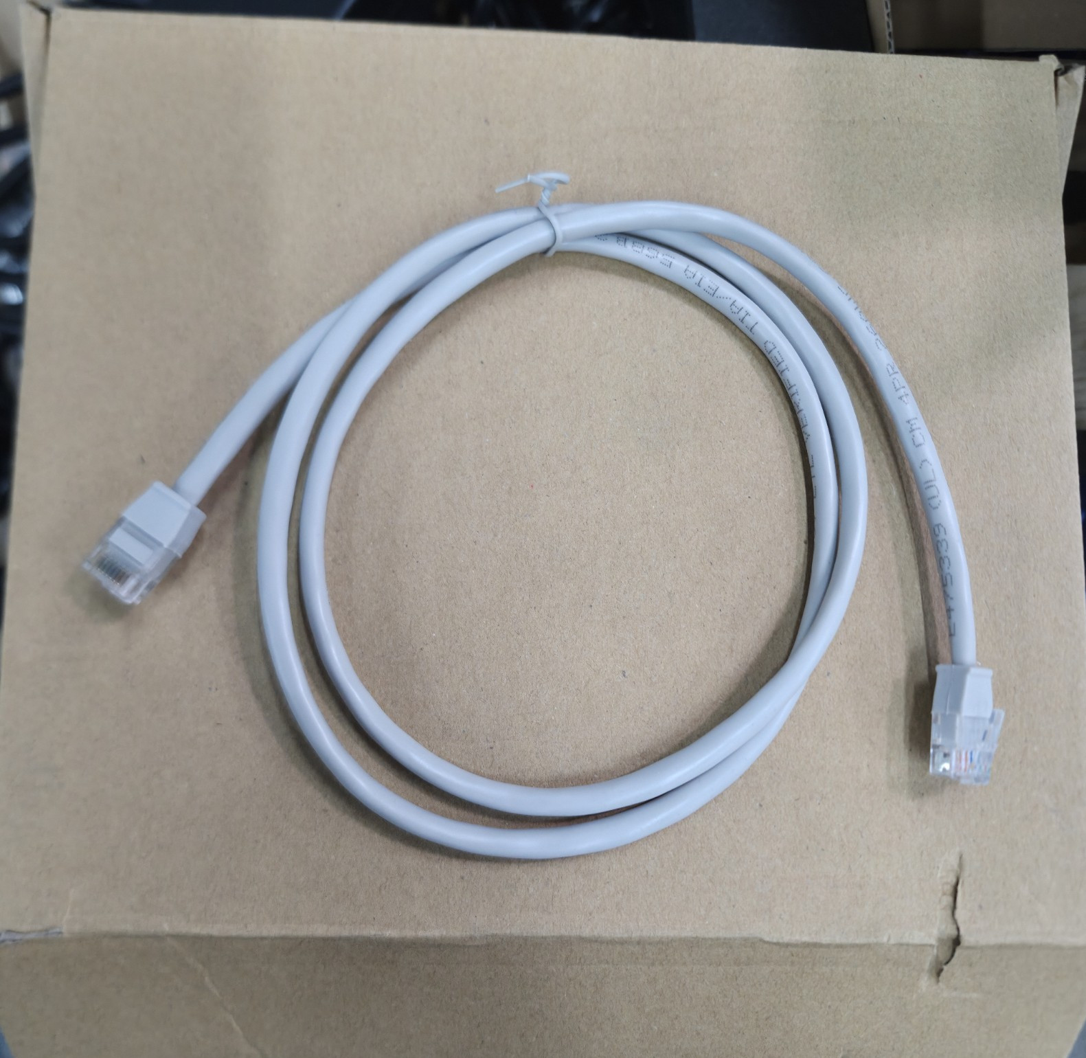 3PK RJ-45 Ethernet Patch Cable 6ft White RJ-45 Male to RJ-45 Male Round