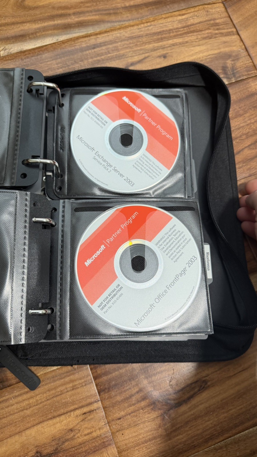 Microsoft Action Pack Subscription Partner Program 2003 Software + Keys + Discs