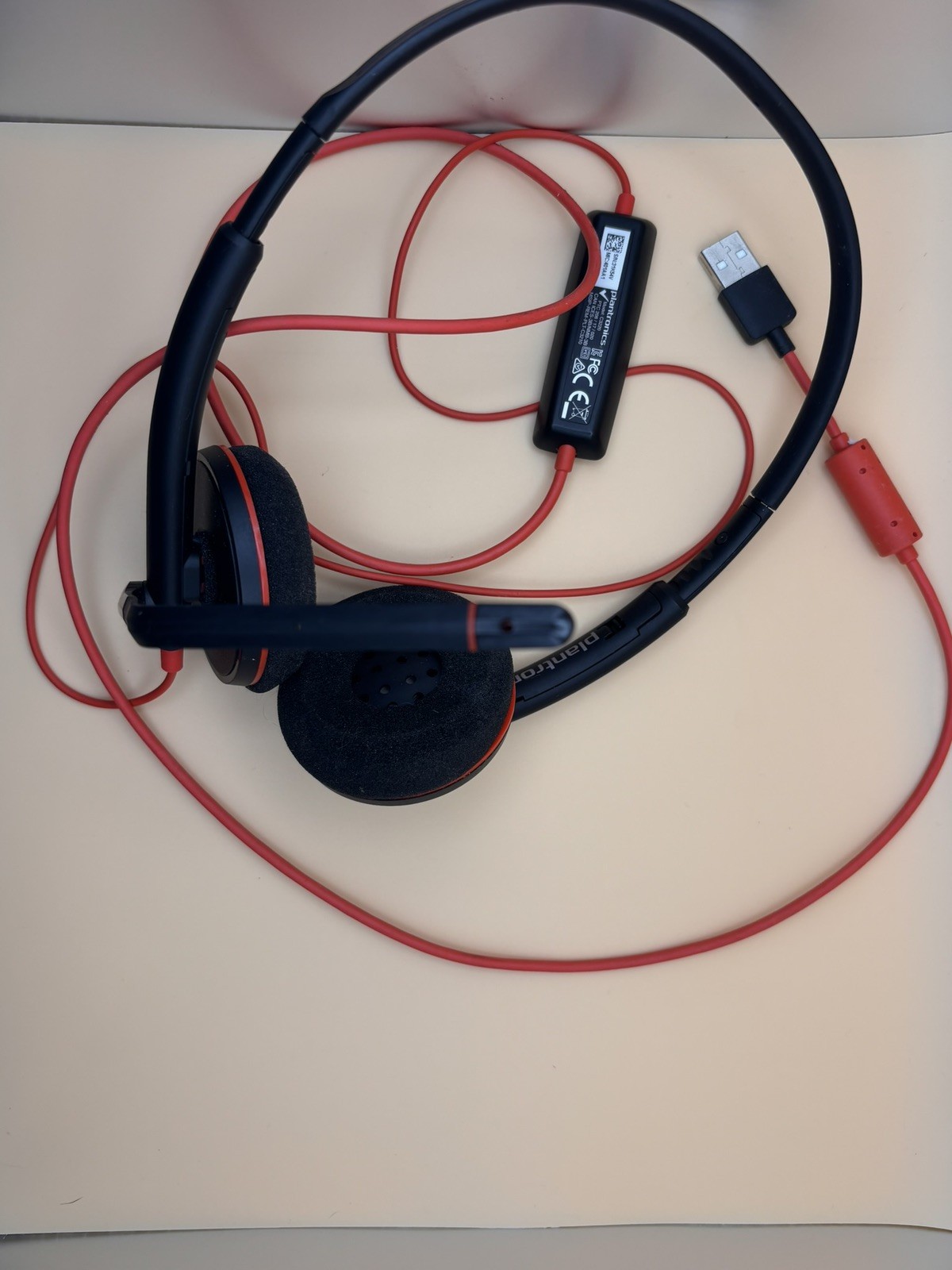 Plantronics Poly Blackwire C3220 USB Over Ear Headset Black Gently used TESTED