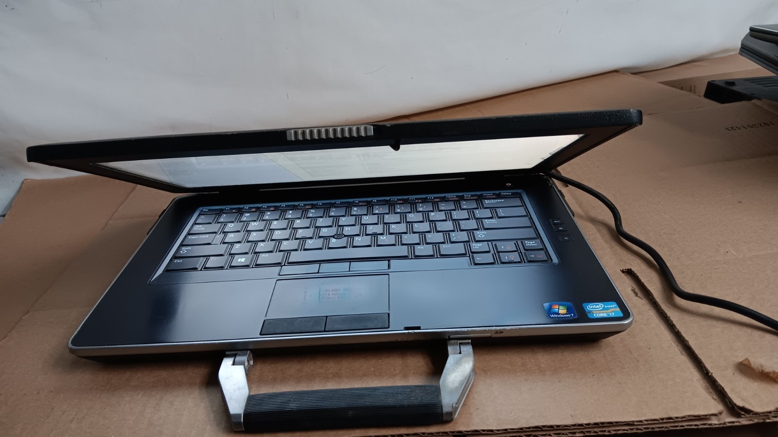 Dell Latitude E6430 ATG Rugged Laptop i7-3540M @ 3 GHz 8 GB Ram 14″ LCD Screen