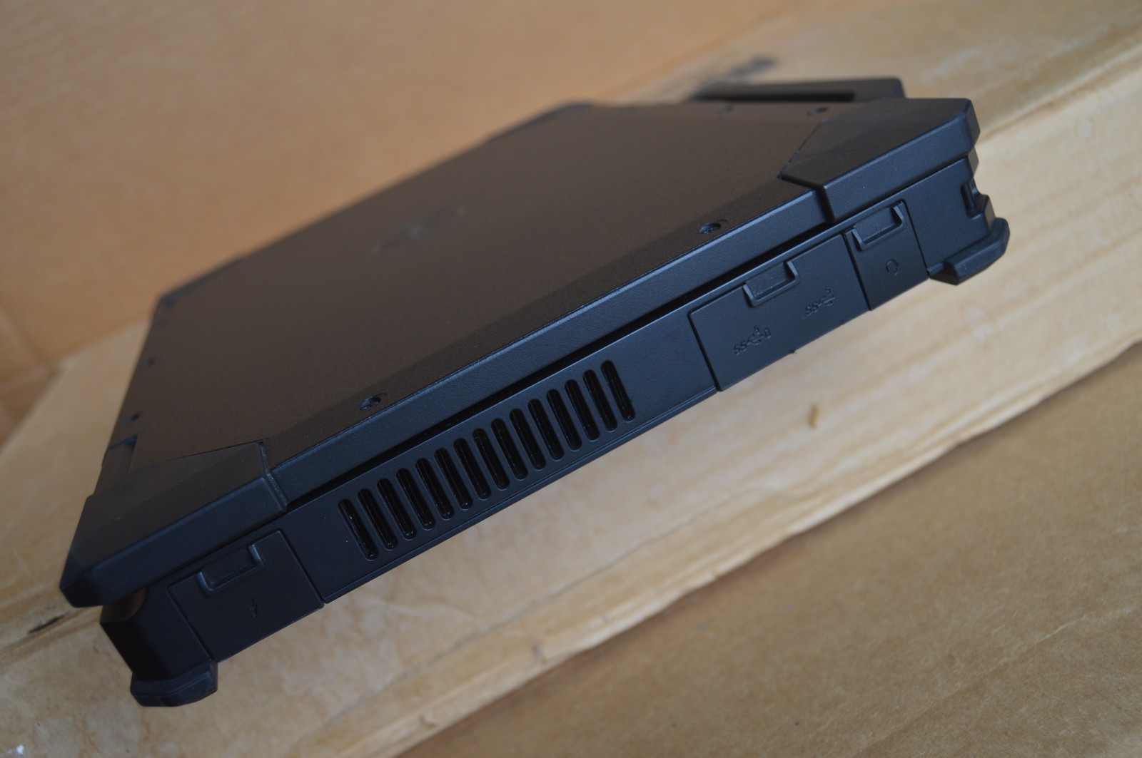 Dell Latitude 14 Rugged 5430 i5-1135G7 FHD 16GB 256GB Fischer USB