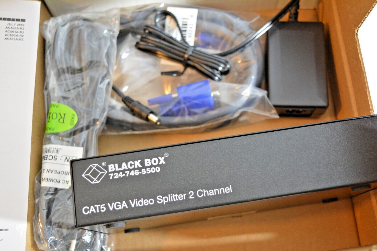 NEW Black Box AC500A-R2 Cat5 VGA 2-Channel Video Splitter