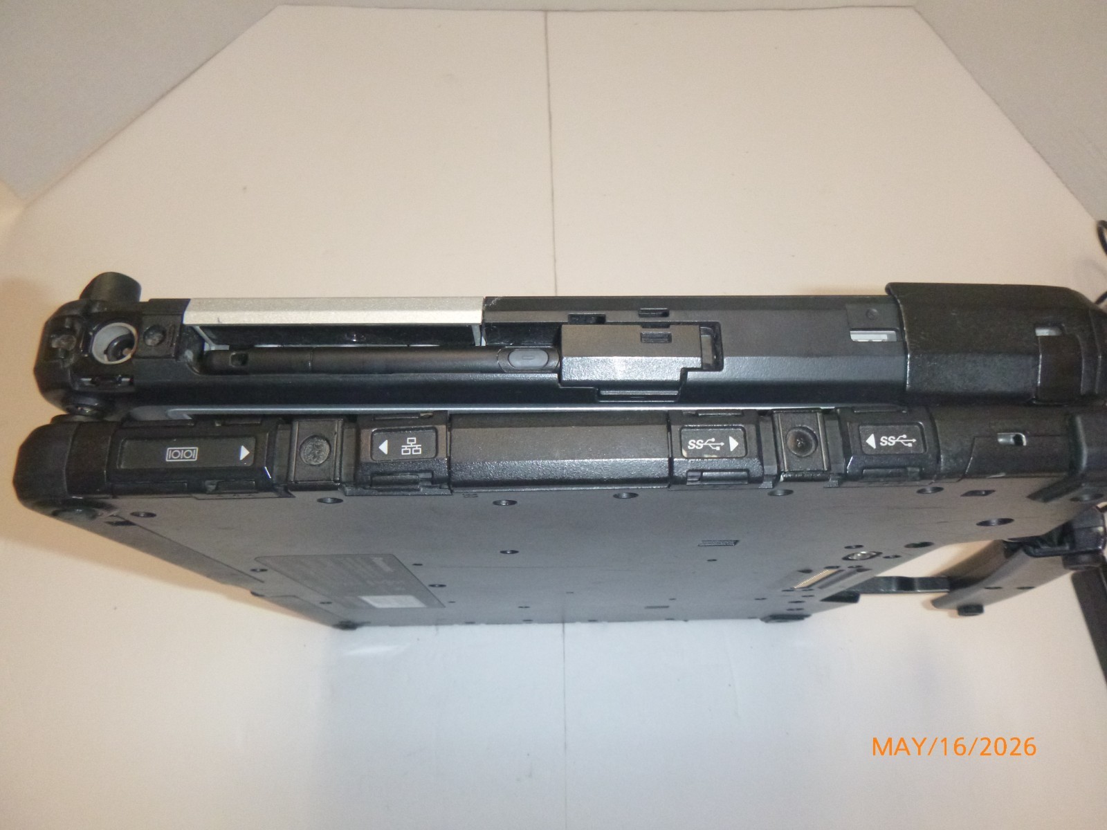 Panasonic Toughbook CF-33 i7-7600U 2.8GHz 16GB 512GB – Win 11 Pro – MS Office