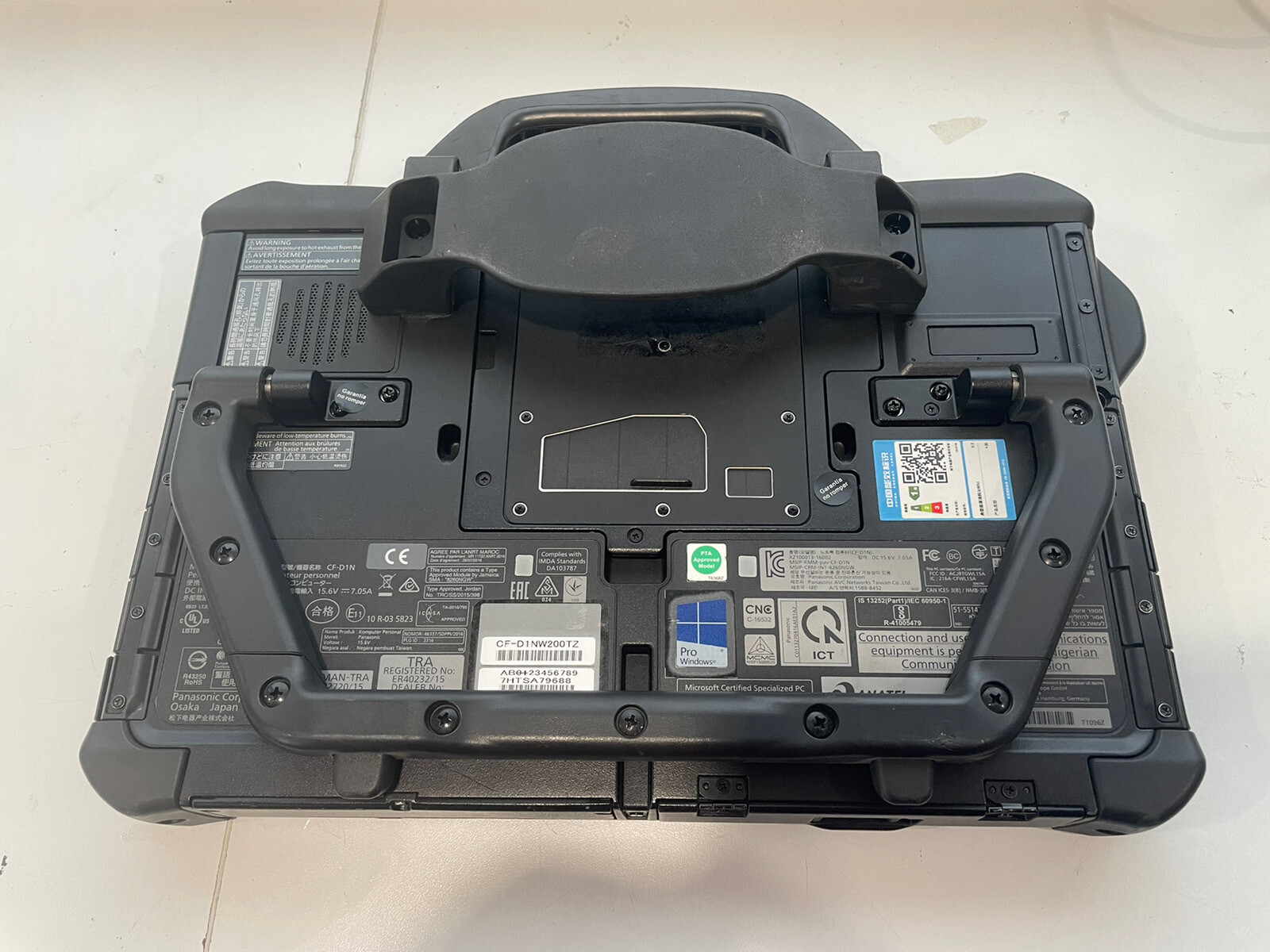 Panasonic Toughbook CF-D1 MK3,Touch,i5-6300U,2.4GHz,8GB,500GB,Wifi,BT,A-STOCK