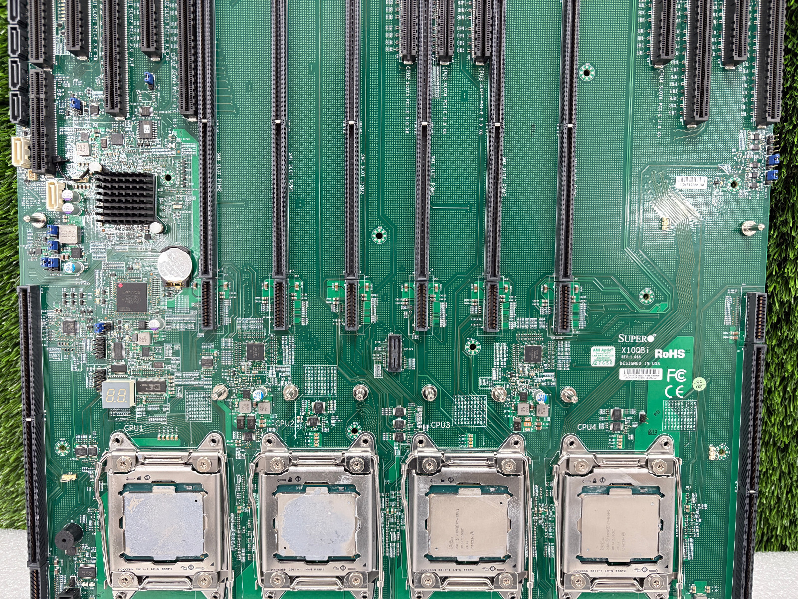 Supermicro X10QBi Quad CPU Socket R1 (LGA 2011) Motherboard w 4x Intel E7-4850