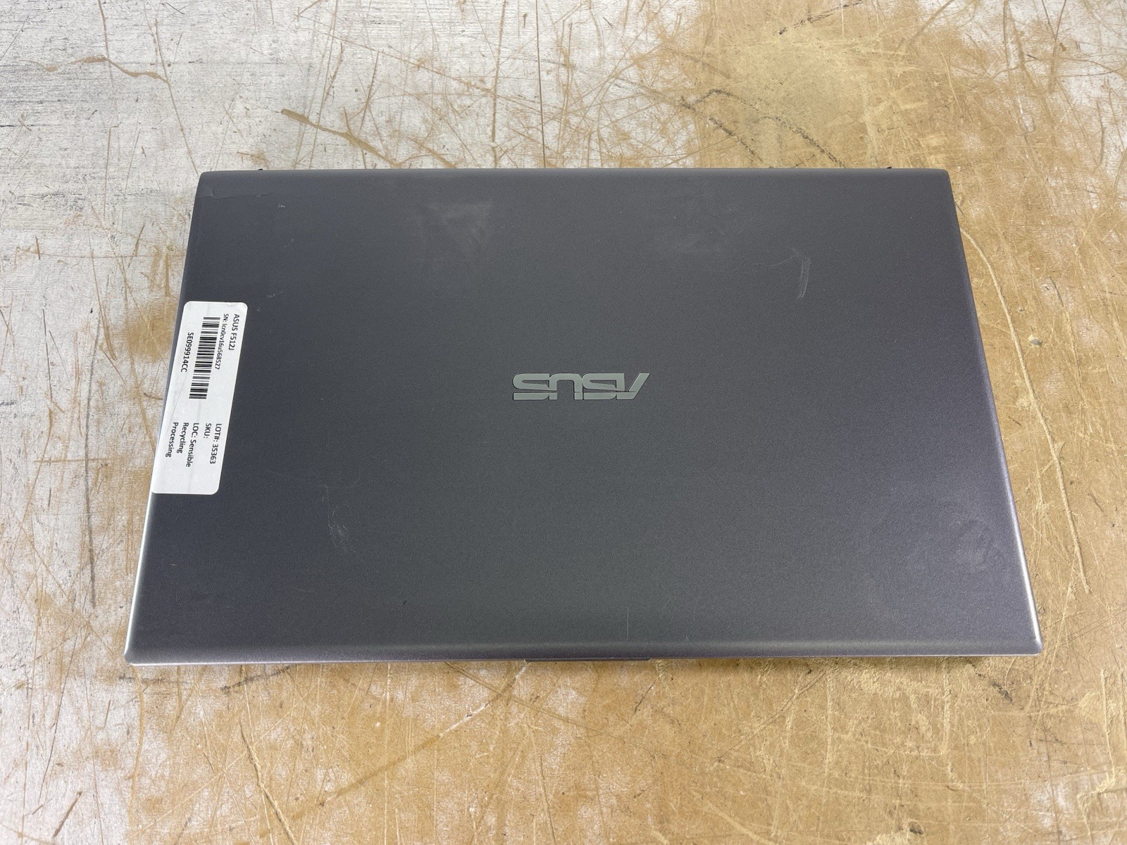 ASUS VIVOBOOK F512J i3-1005G1 @ 1.20 GHz, 12GB RAM, NO HDD/OS