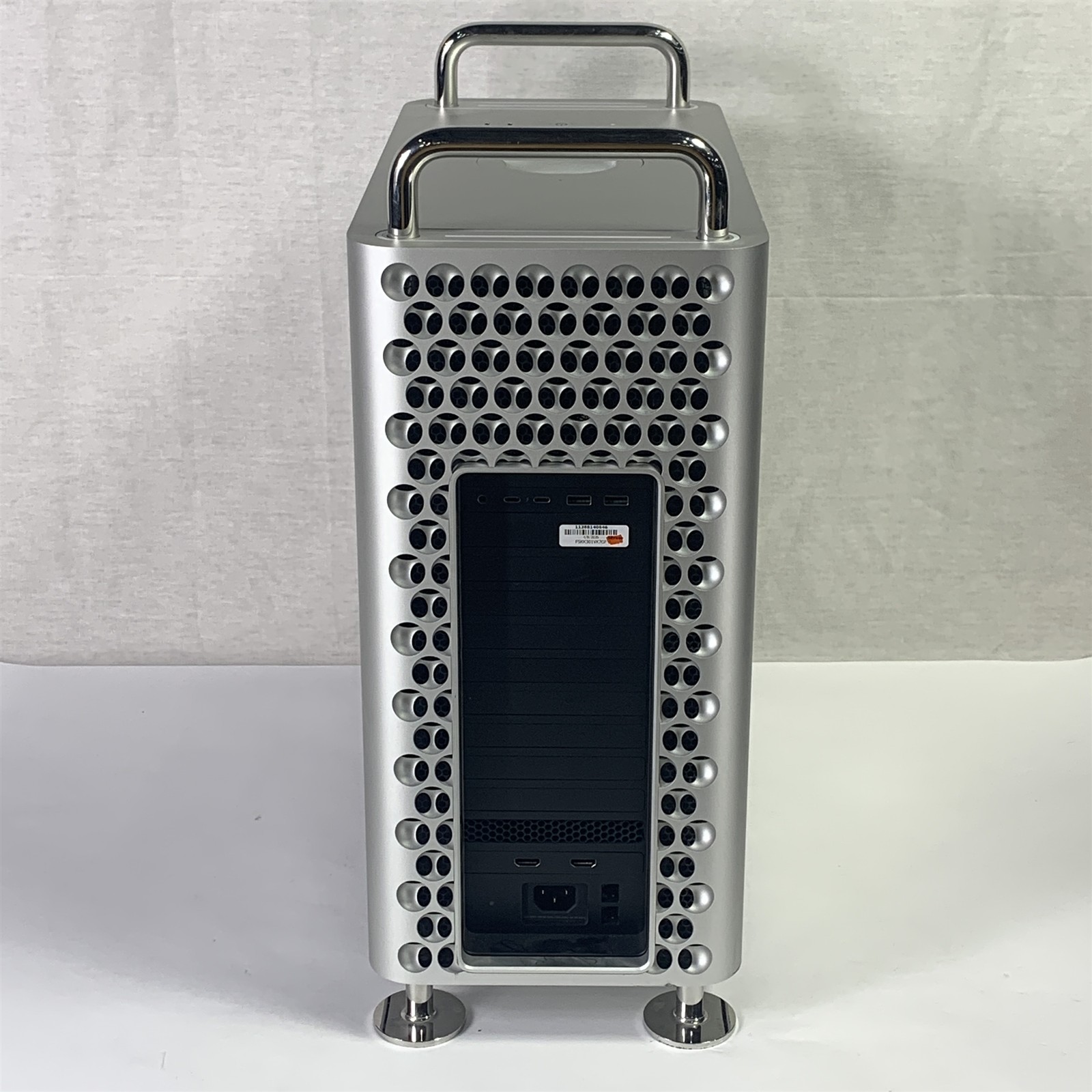 Apple A1991 Mac Pro (2019) Xeon W-3235 – 32GB – 1TB SSD – Radeon Pro W5500X