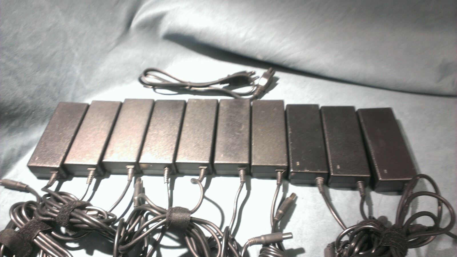 Lot of 10 Dell Latitude Laptop AC Adapter 90W 19.5V 4.62a Brick Style Big Hole