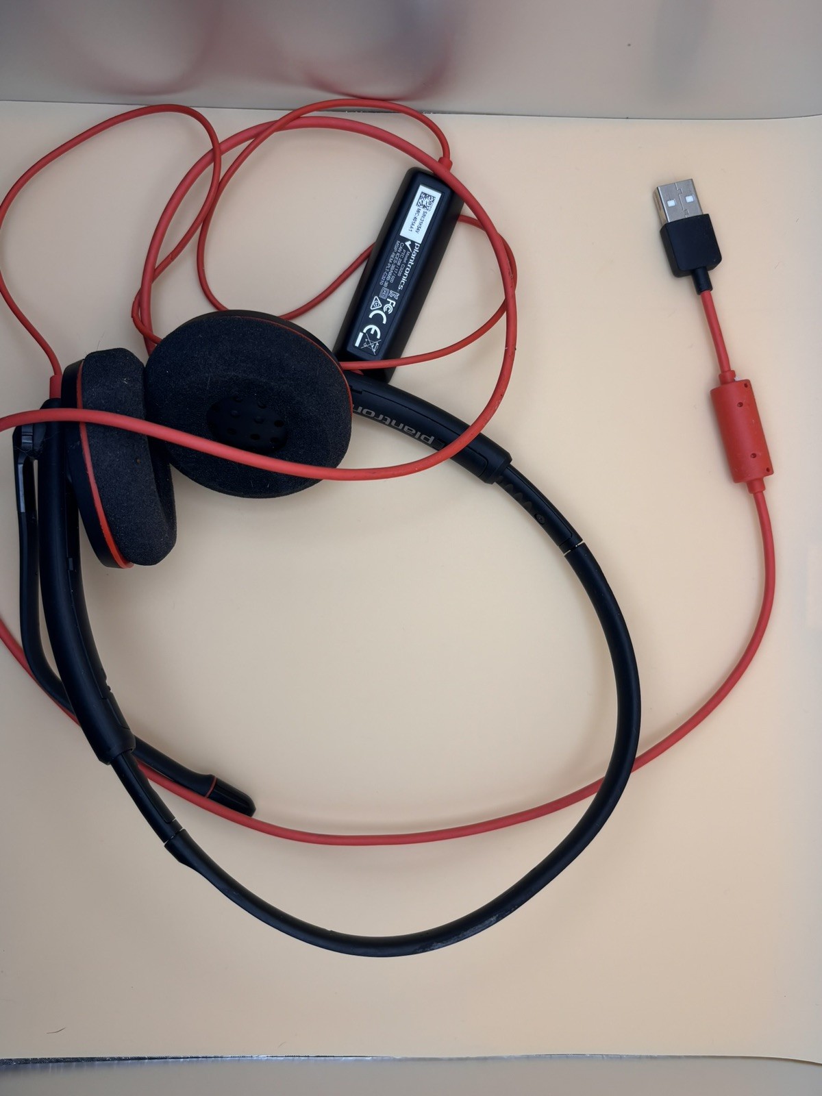Plantronics Poly Blackwire C3220 USB Over Ear Headset Black Gently used TESTED