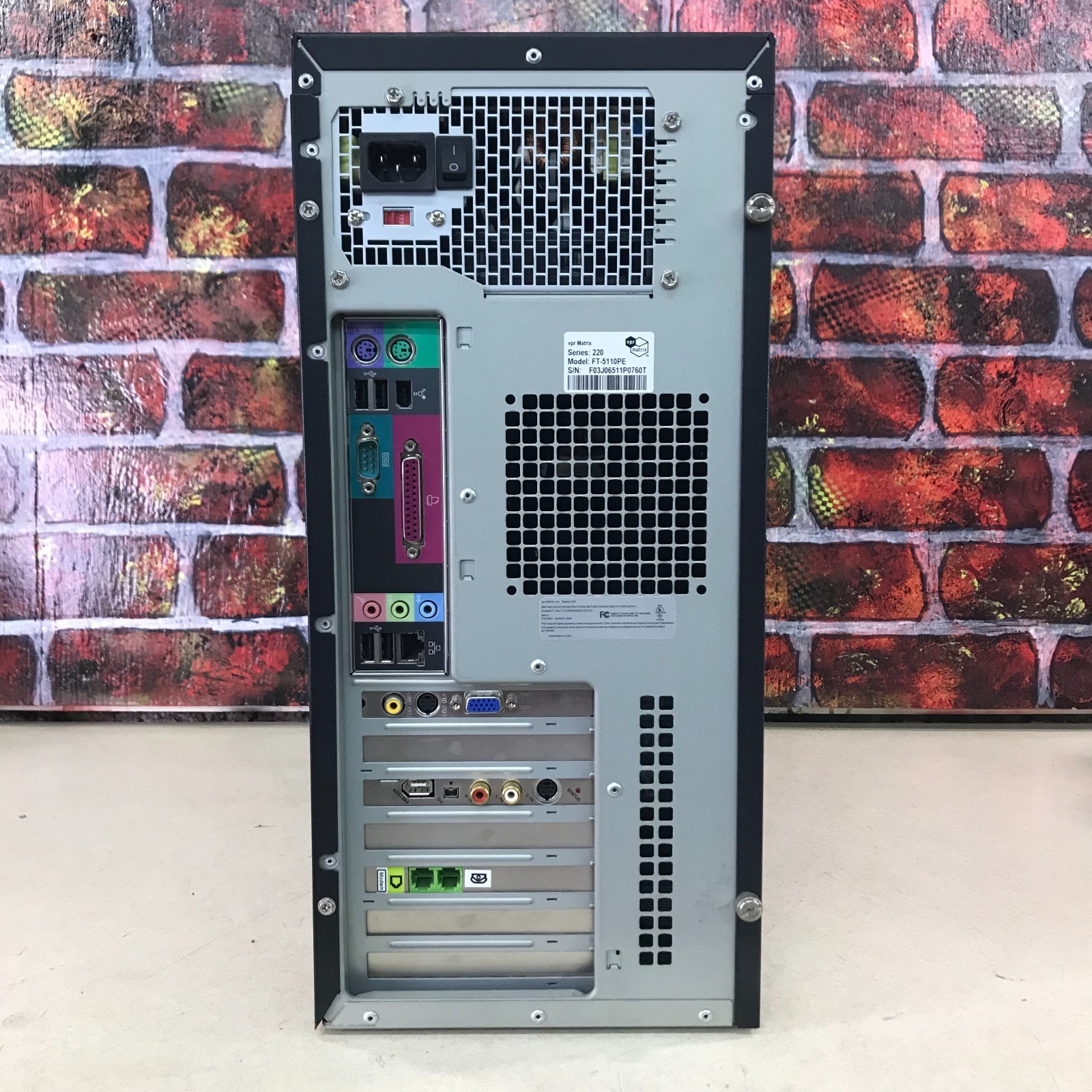 VPR Matrix Desktop PC for Retro Gaming Pentium 4 2.80GHz 512MB RAM (Windows XP)