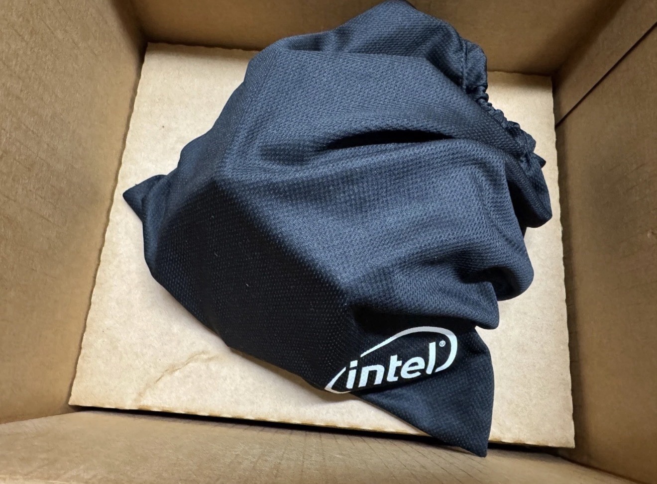Intel Core i9-9900KS 4.0GHz (5 GHz MAX) 8-Core 16-Threads LGA1151 CPU Processor