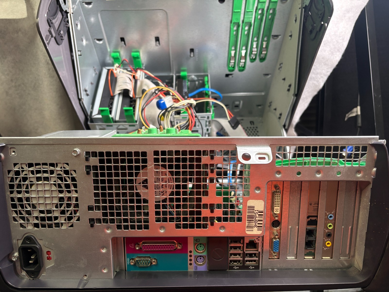 Dell Dimension 8400 Intel Pentium 4 3.00GHz 4GB