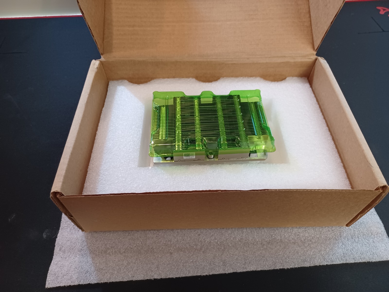 Intel Xeon Gold 5220R SRGZP 24C 2.2GHz 35.75MB 150W LGA3647 DDR4 CPU Processor