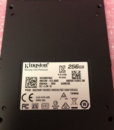 Kingston KC600 256GB 2.5 in SATA III Internal SSD (SKC600/256G)