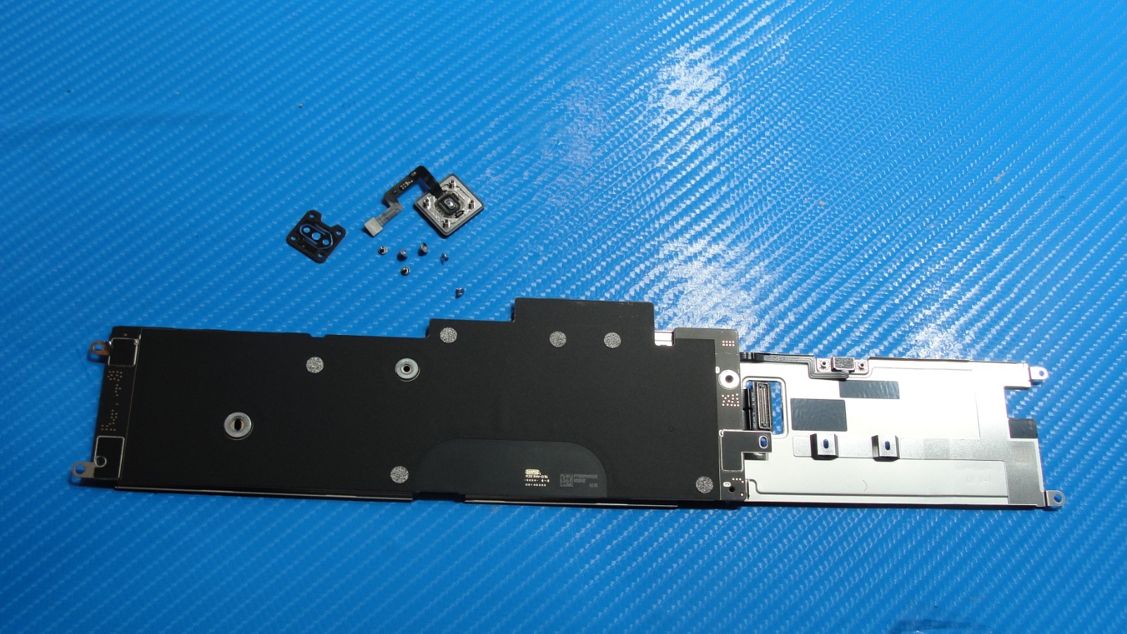 MacBook Air A3114 2024 15″ MRYU3LL/A M3 4.05GHz 8GB 256GB 8CPU 10GPU Logic Board