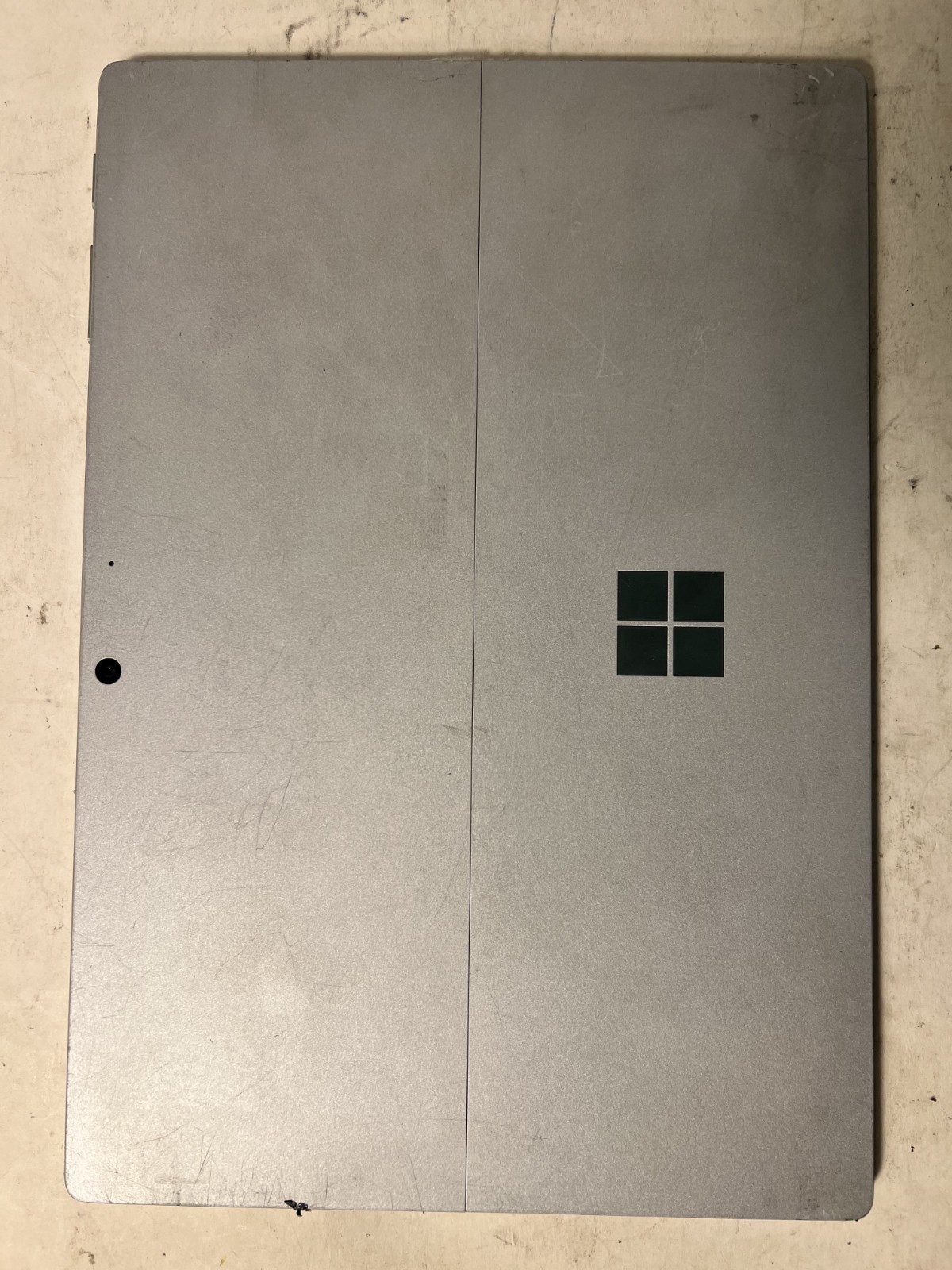 Microsoft Surface Pro 7+ 1960 12.3″ i5-1135G7 2.4GHz 8GB RAM 📖 AS-IS NO SCREEN!