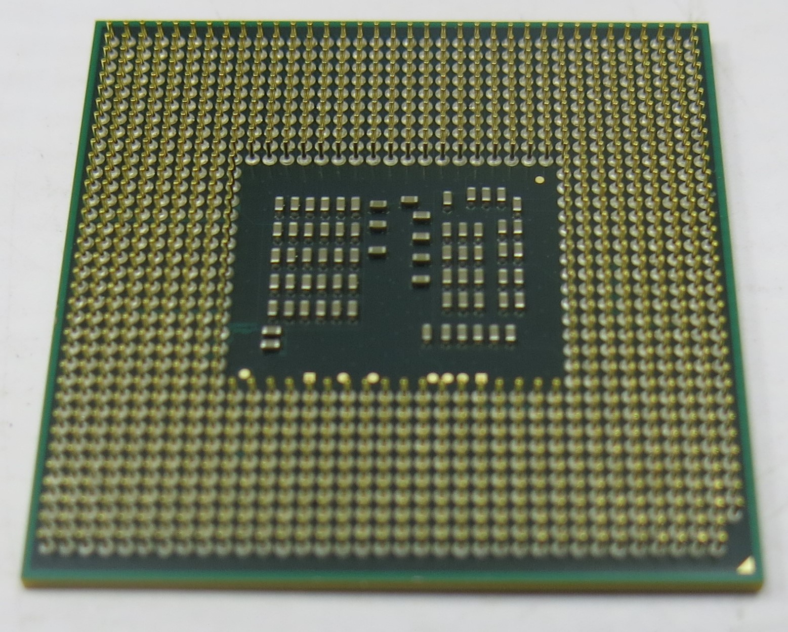 Genuine Intel Core i7-620M 2.66GHz 4MB Dual Core SLBTQ SLBPD Socket G1 CPU