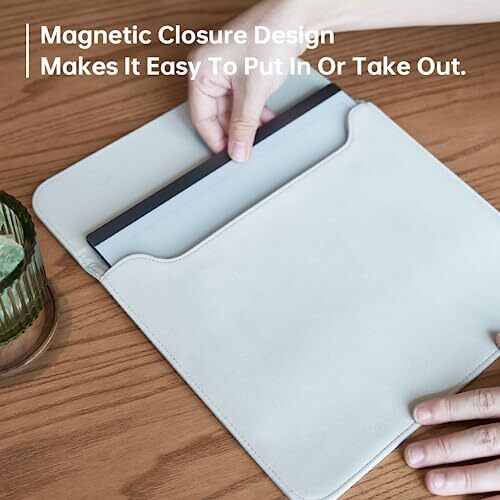 Minimalistic Protective Case – (Magnetic Closure, Scratch-Resistant, Water