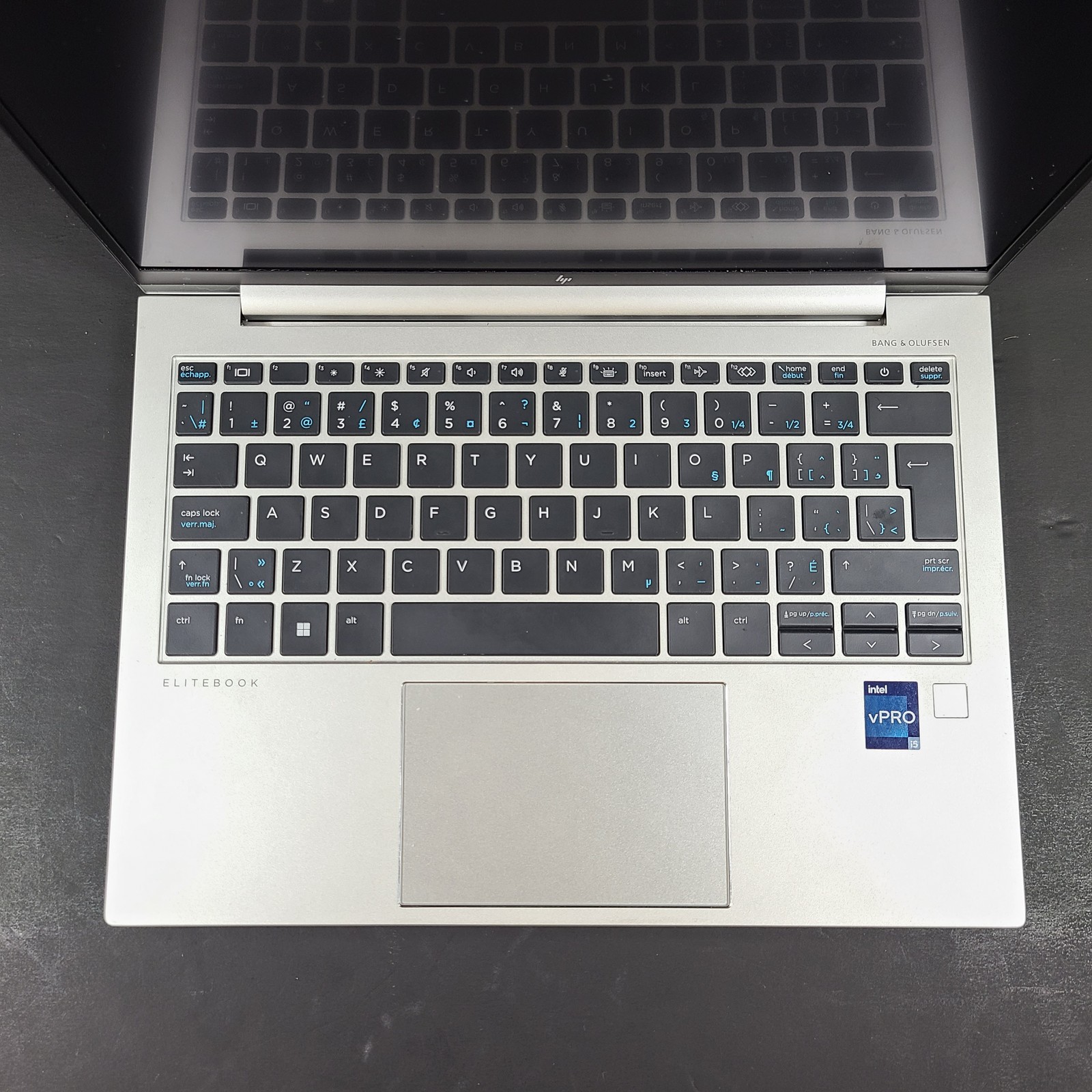 HP EliteBook x360 830 G10 13″ – i5-1345U CPU @ 1.60 GHz 256GB SSD 16GB RAM